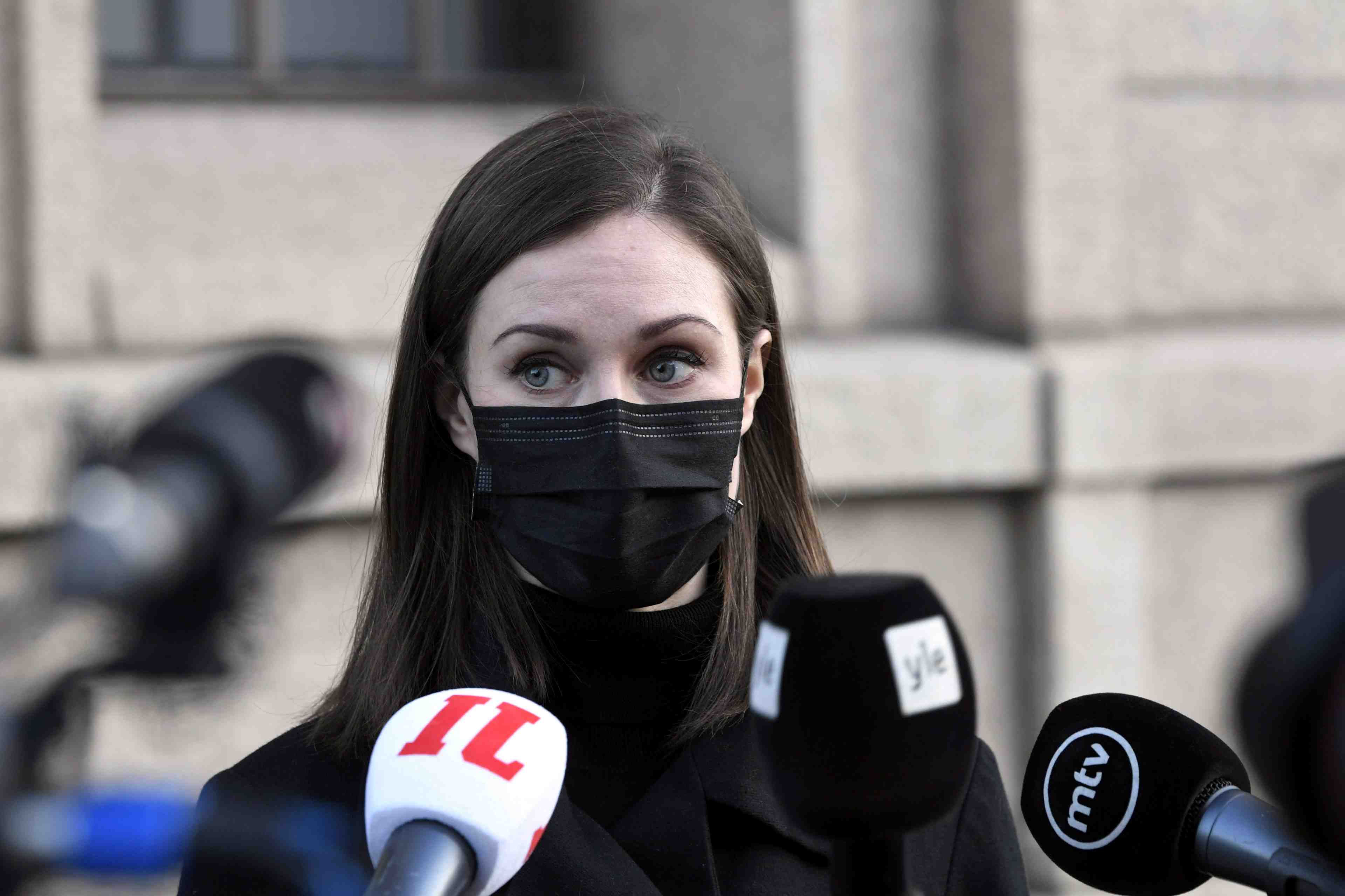Coronavirus/finlande: la premiere ministre accusee de ne pas s'etre isolee apres avoir ete cas contact