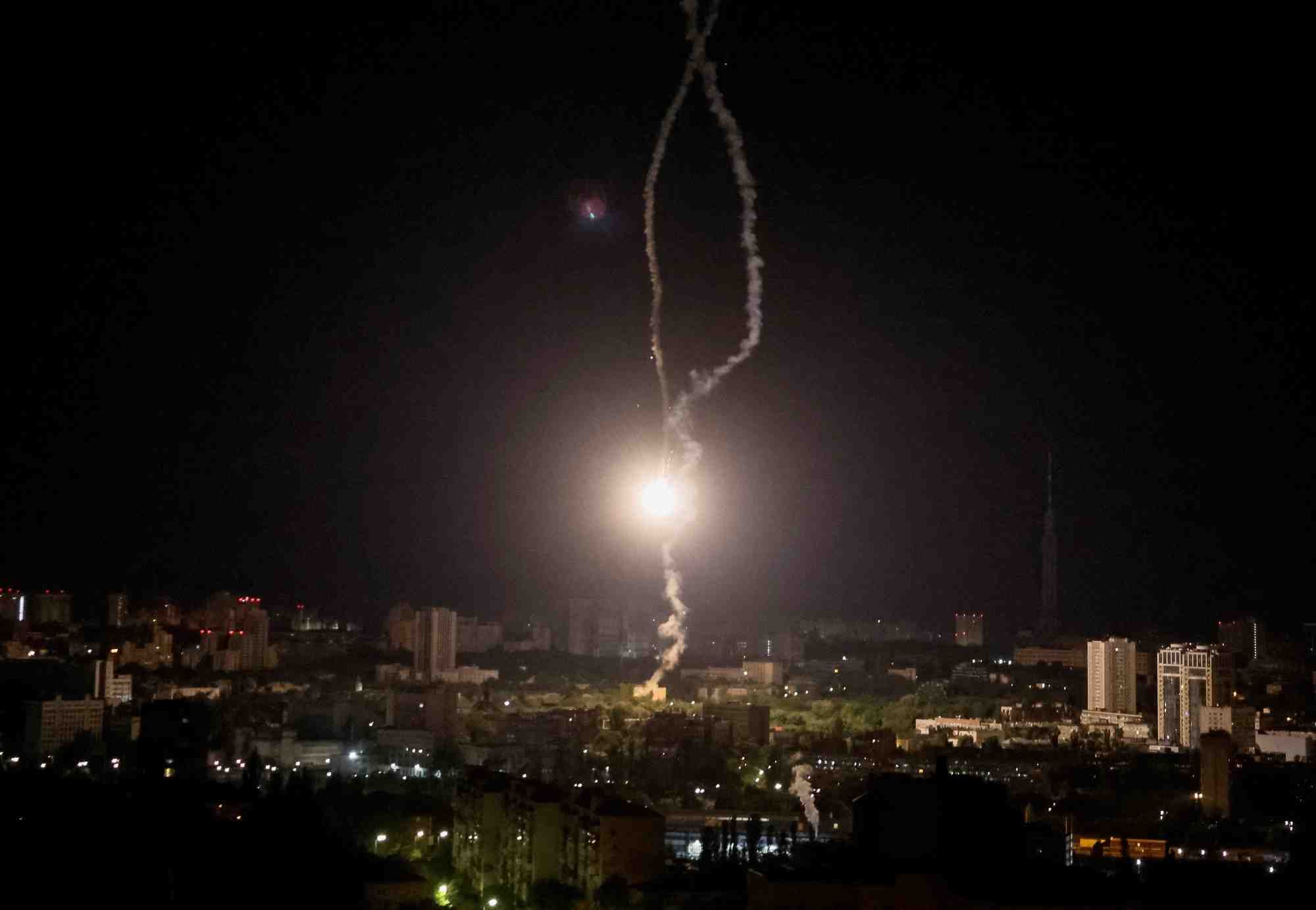 Une frappe de missile a kyiv