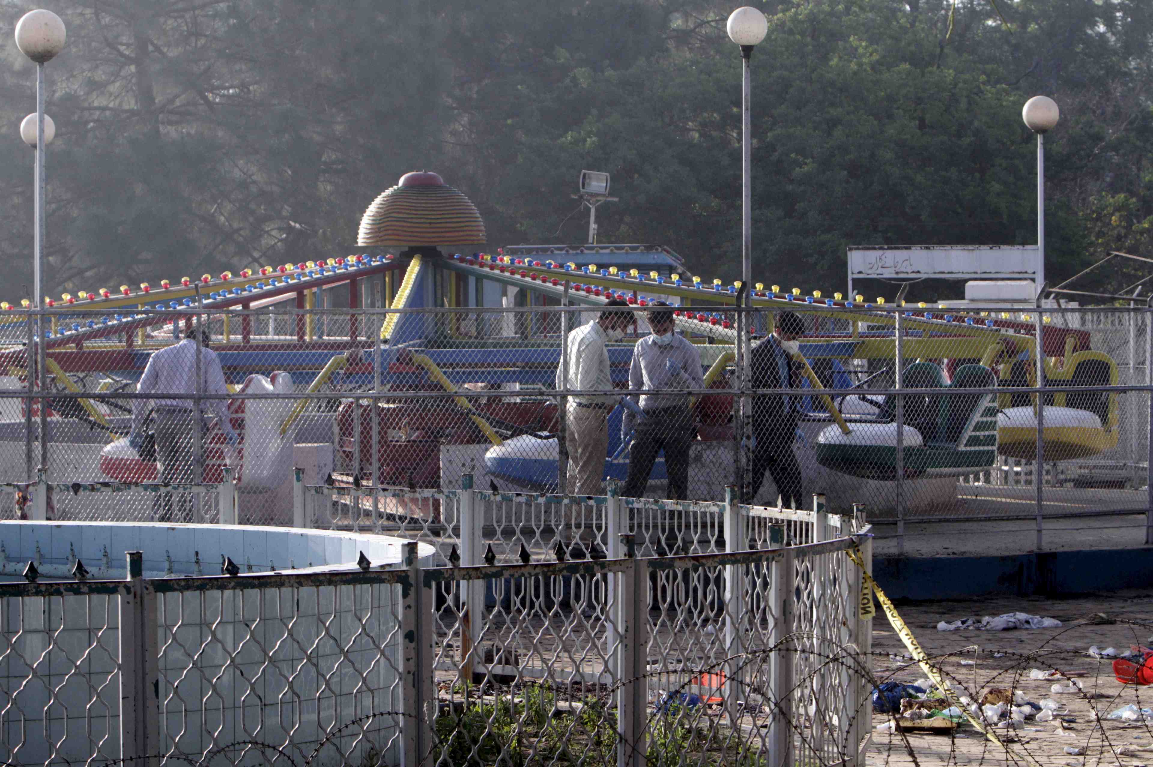Les taliban pakistanais pavoisent apres l'attentat de lahore