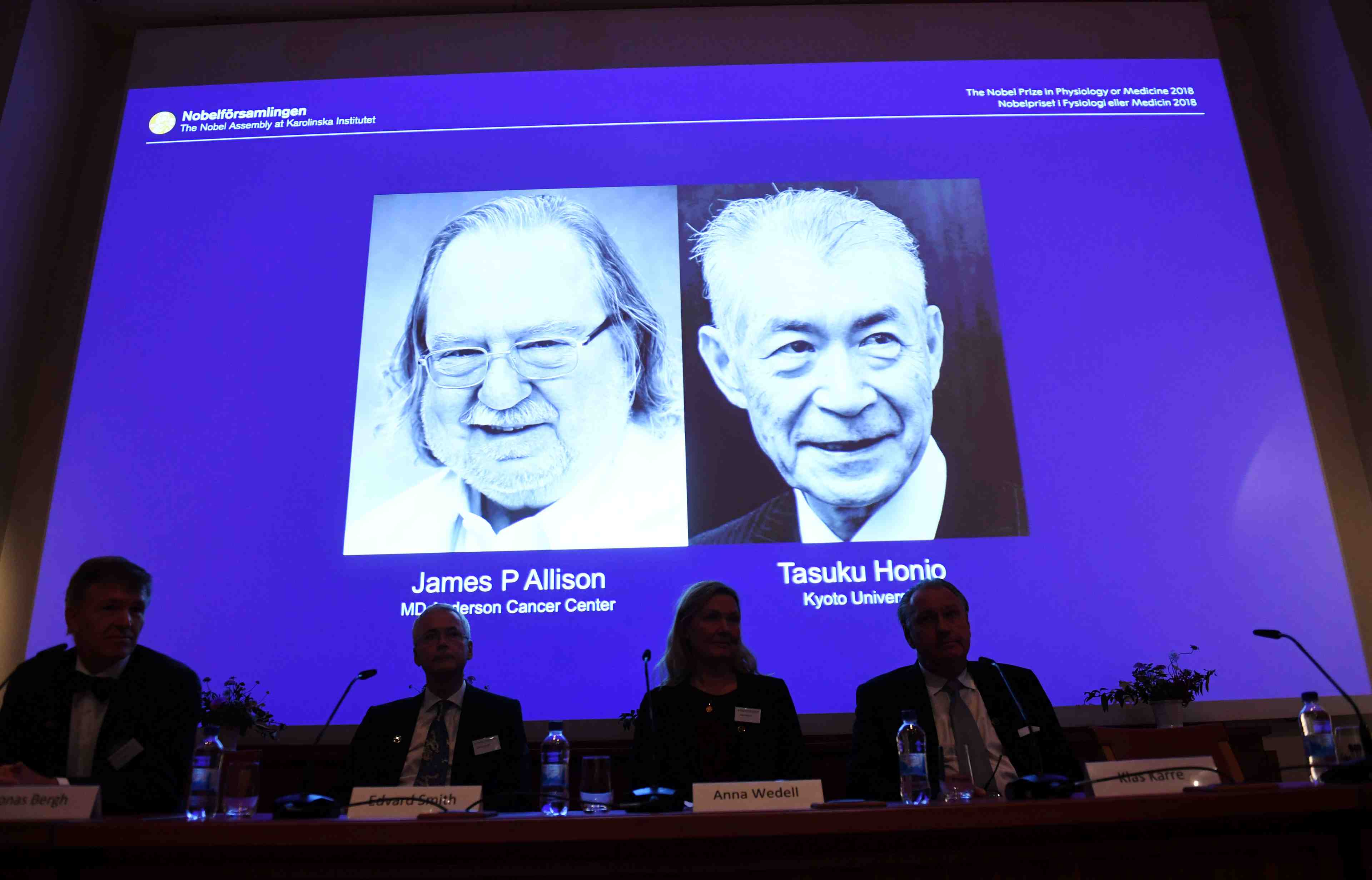 Le prix nobel de medecine attribue a james allison et tasuku honjo