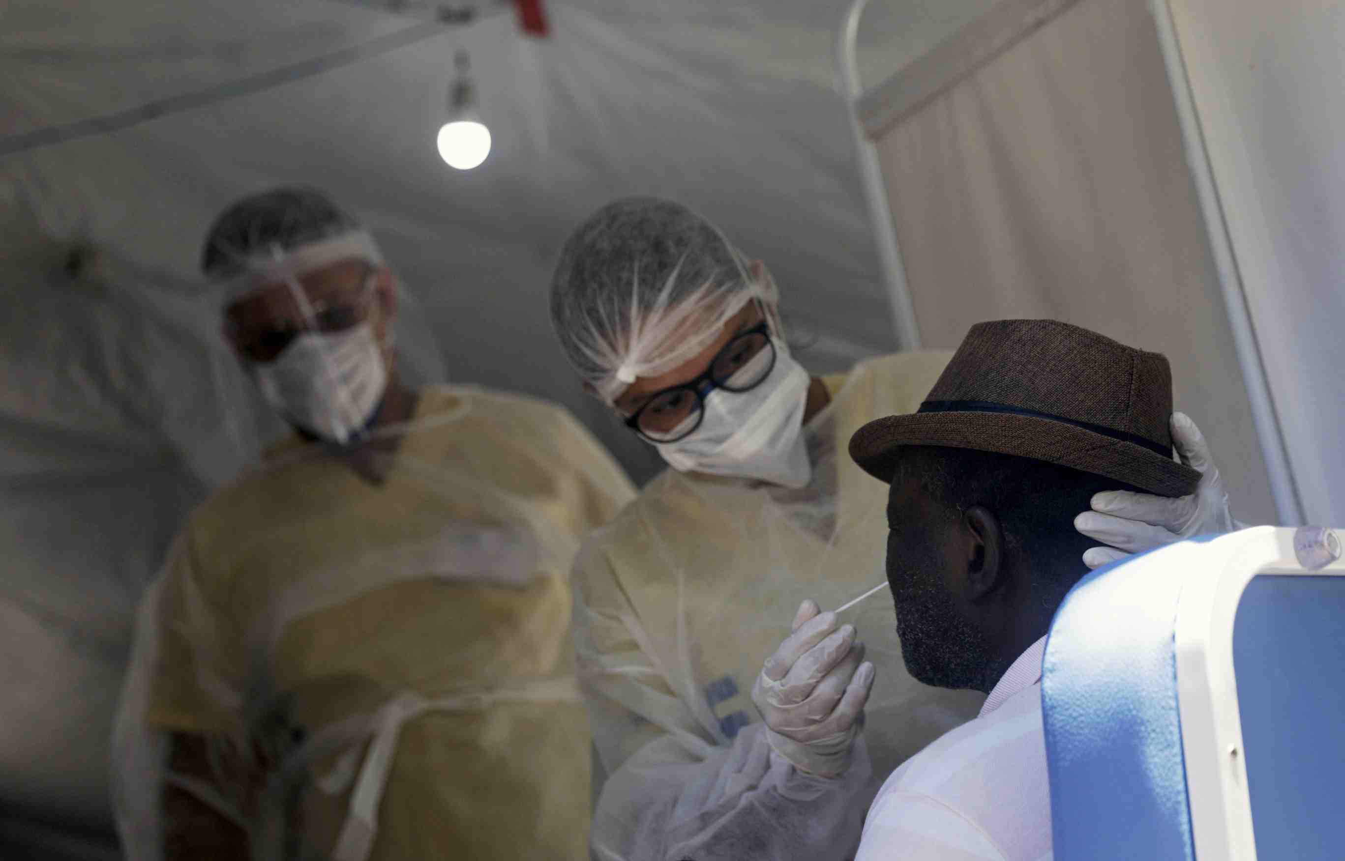 Coronavirus: plus de 28.300 nouveaux cas au bresil