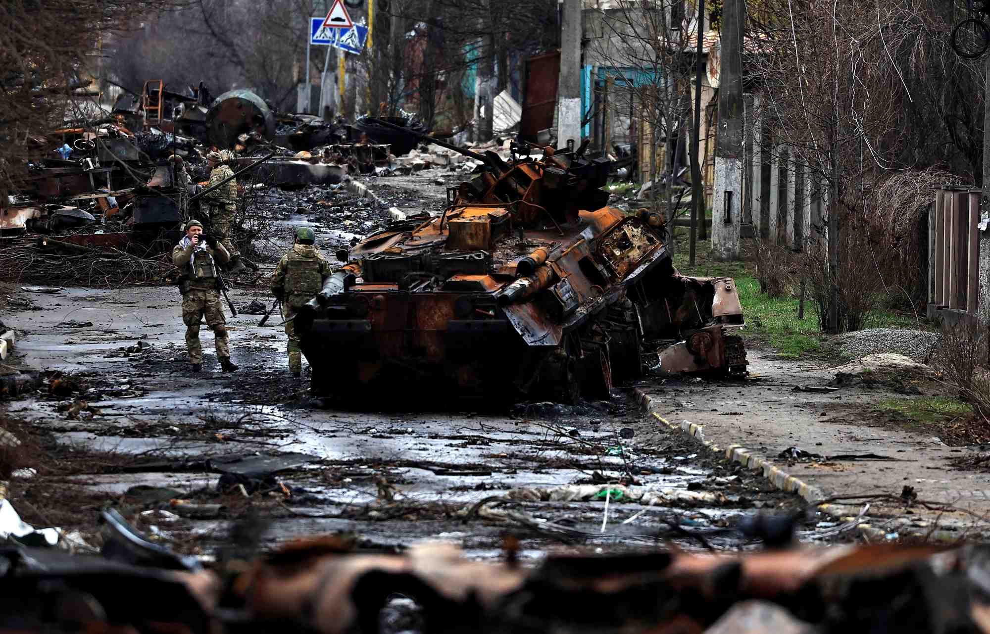 L'ue accuse l'armee russe d'avoir commis des "atrocites" a boutcha