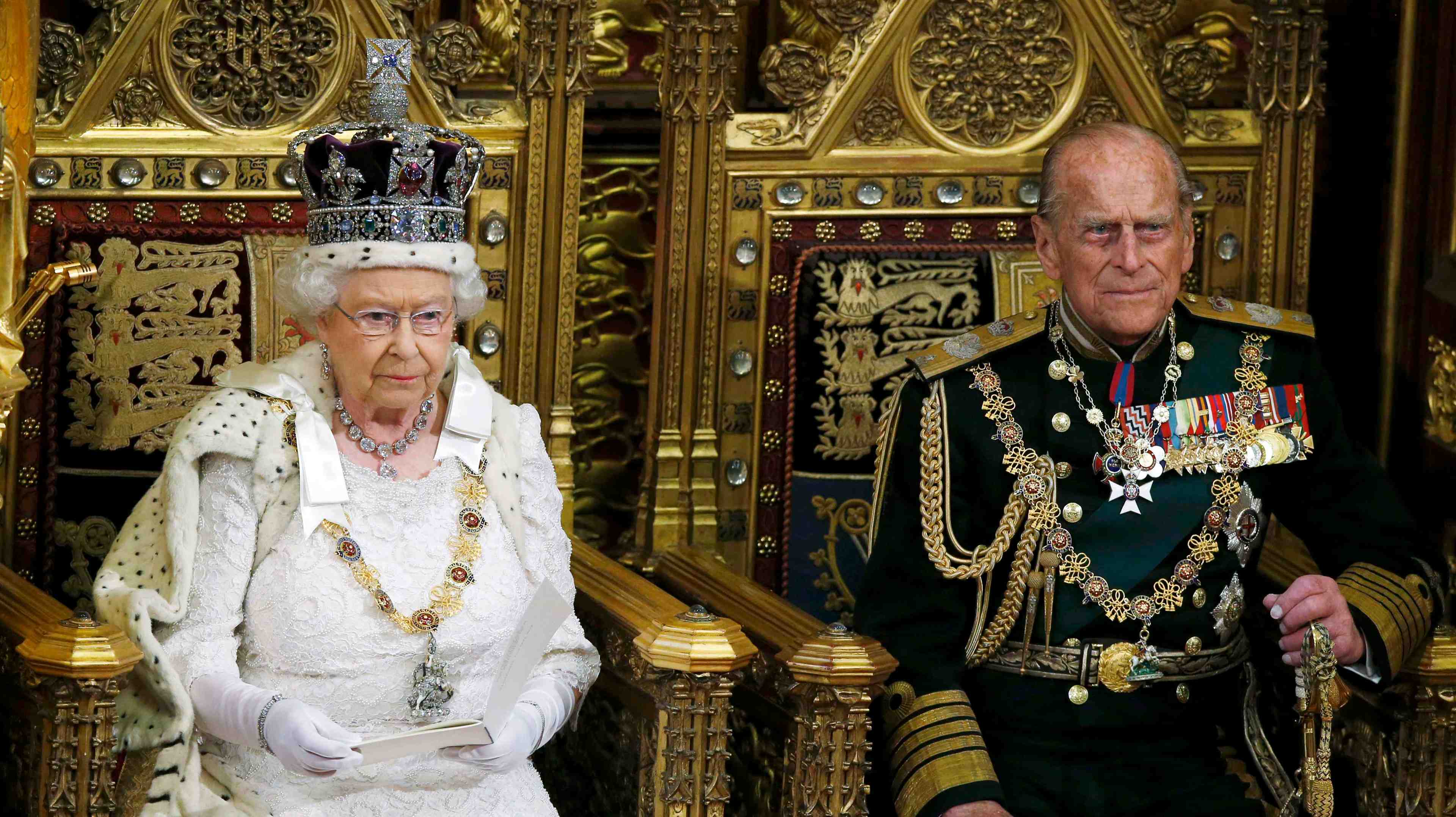 Elizabeth ii confirme le plan pour un referendum sur l'ue