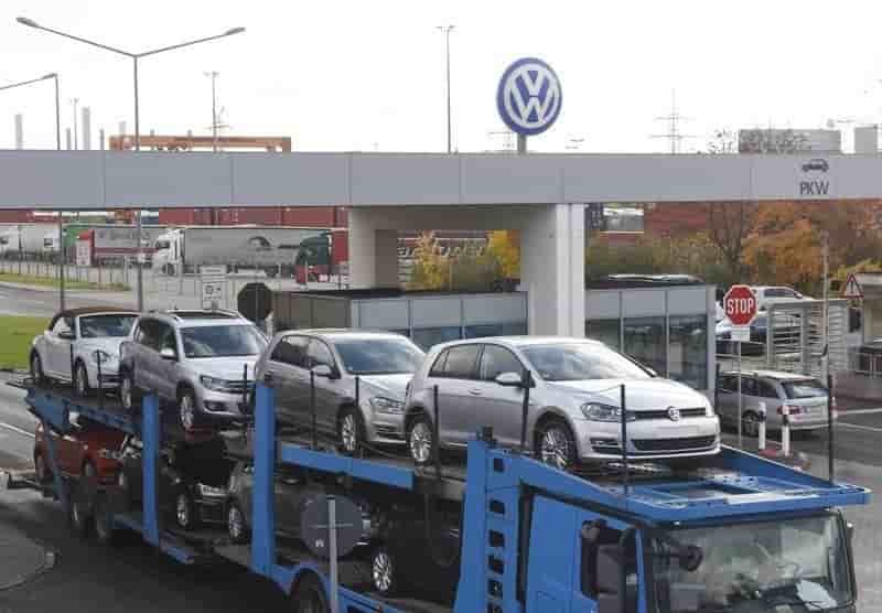 La commission europeenne donne plus de temps a volkswagen