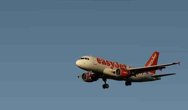 Easyjet tombe dans le rouge