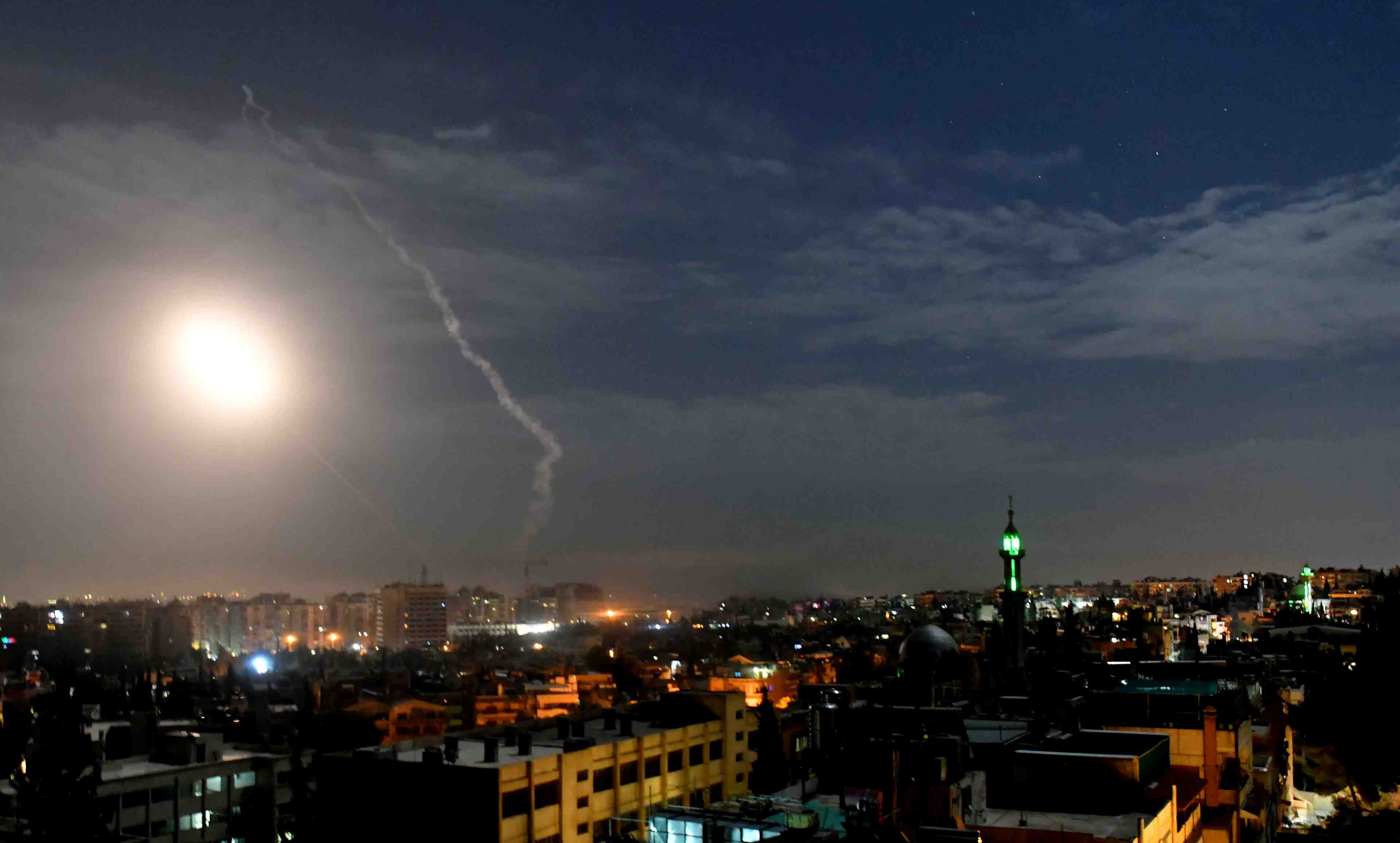 Syrie: des missiles israeliens interceptes dans le sud-ouest