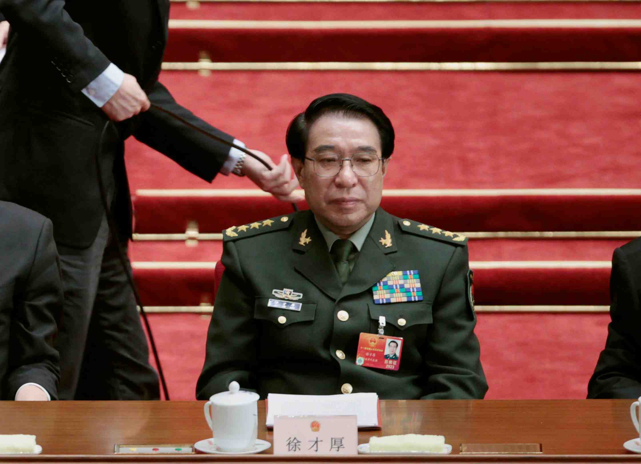 Un ex-hierarque militaire chinois meurt avant son proces