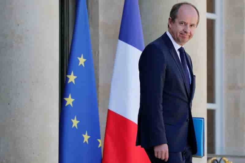 Urvoas souhaite renforcer la securite dans les unites de prevention de la radicalisation