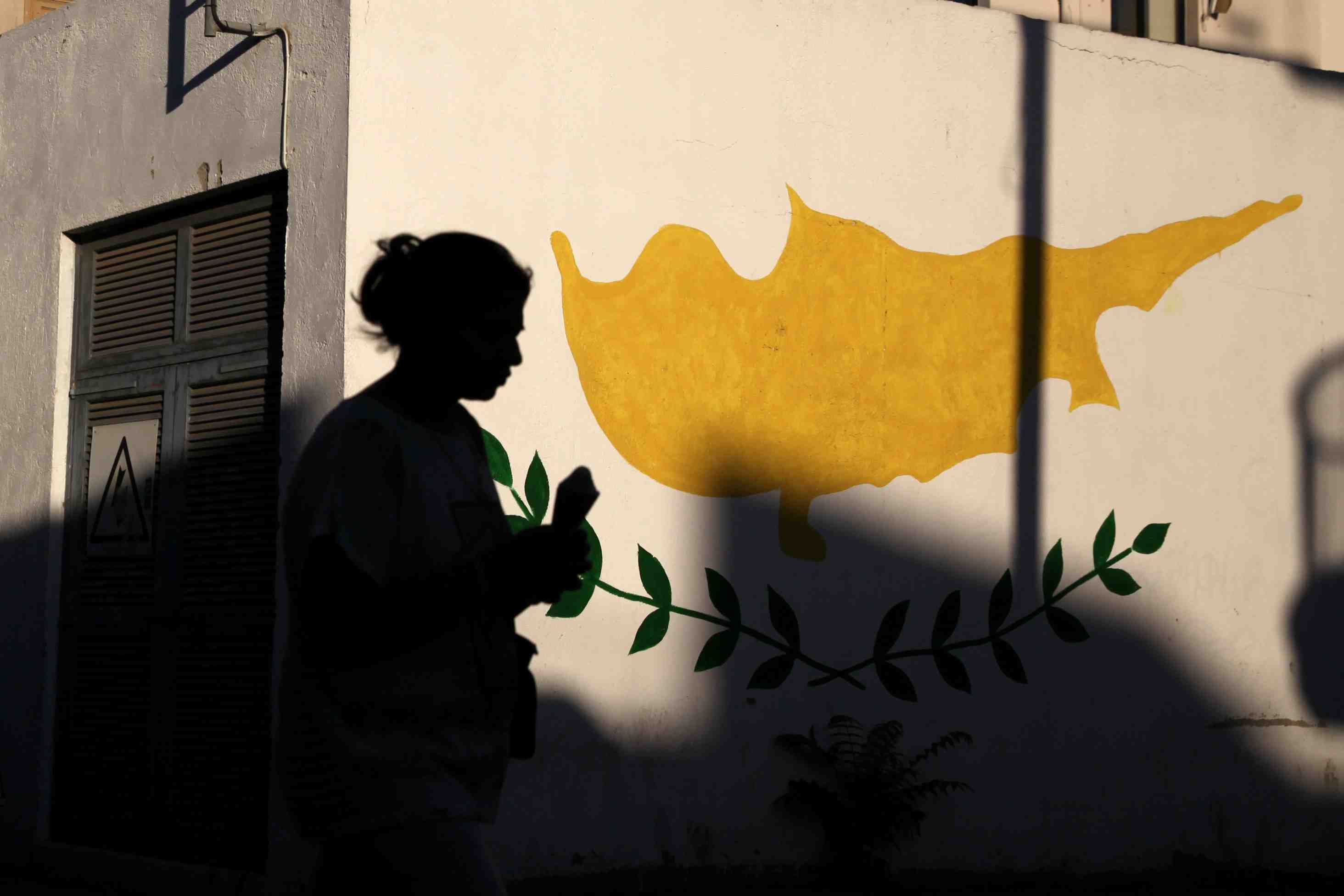 Chypre pourrait avoir ete touchee par un missile tire de syrie