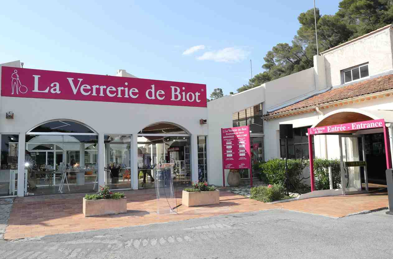 Entrée verrerie Biot