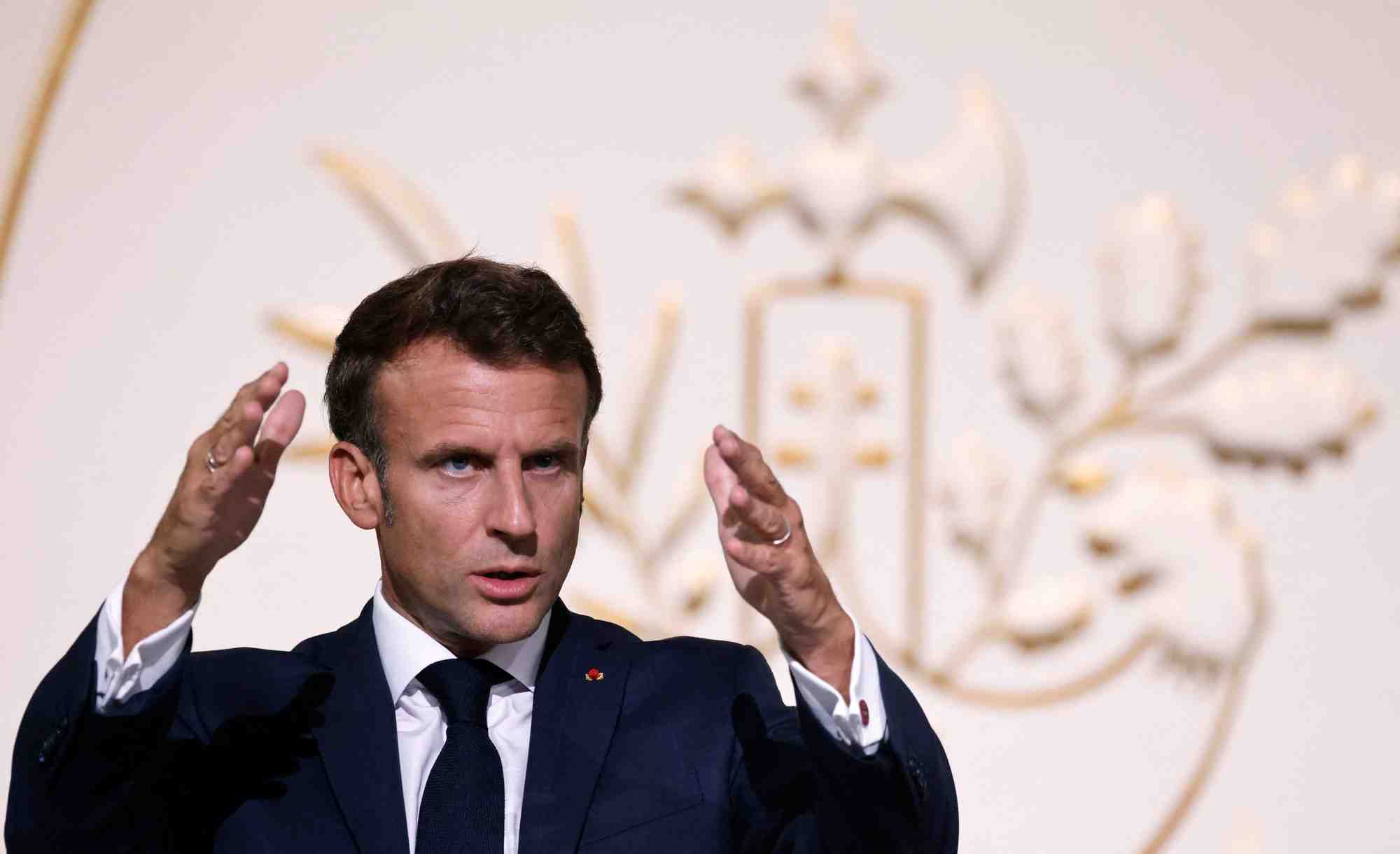 Le president emmanuel macron prononce un discours lors d'une reception pour les prefets de france a l'elysee