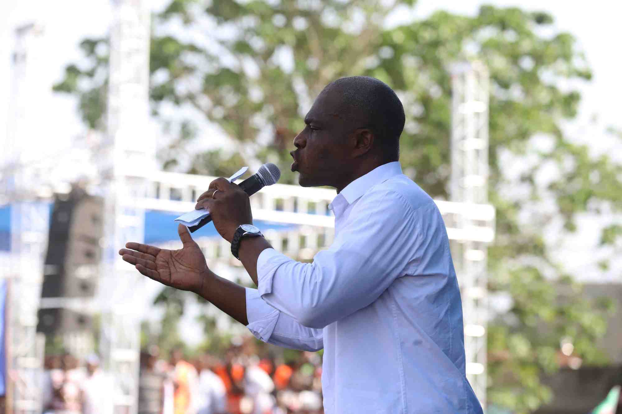 Photo d'archives: le chef de l'opposition congolaise martin fayulu s'adresse a ses partisans lors d'un rassemblement a kinshasa