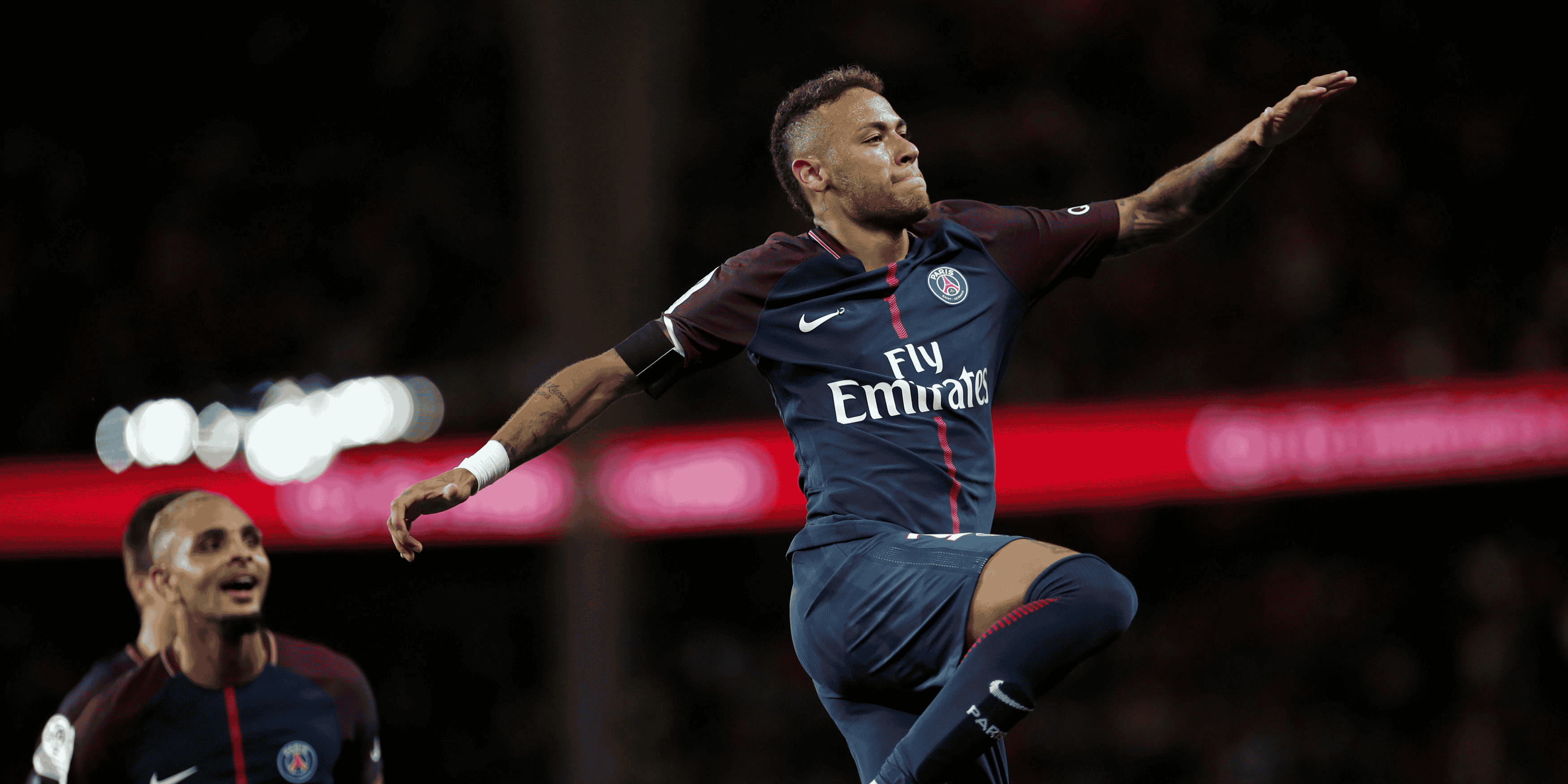 Le fc barcelone poursuit neymar pour rupture presumee de contrat
