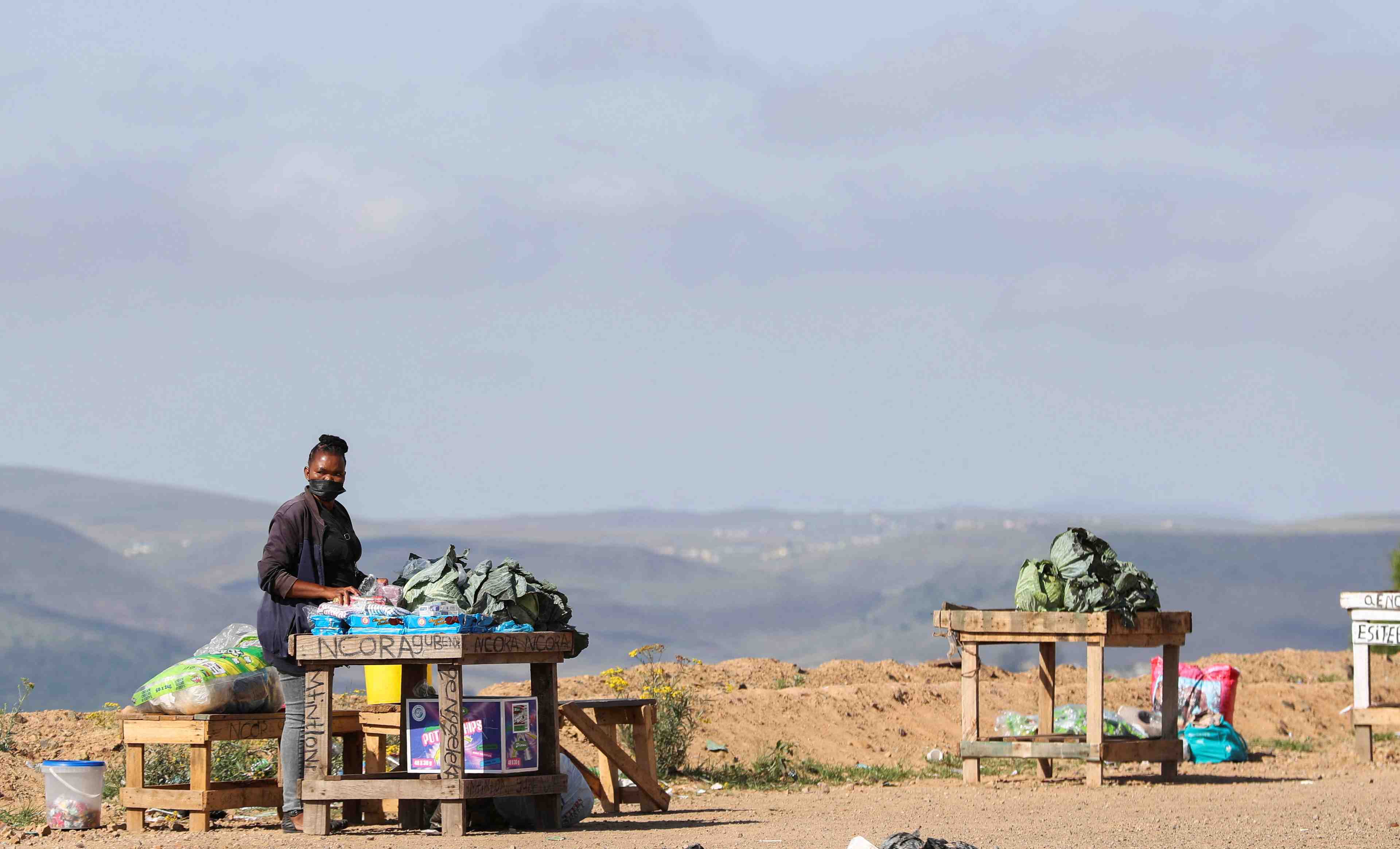 Les confinements stricts ne sont pas la panacee contre le covid-19, dit le cdc afrique