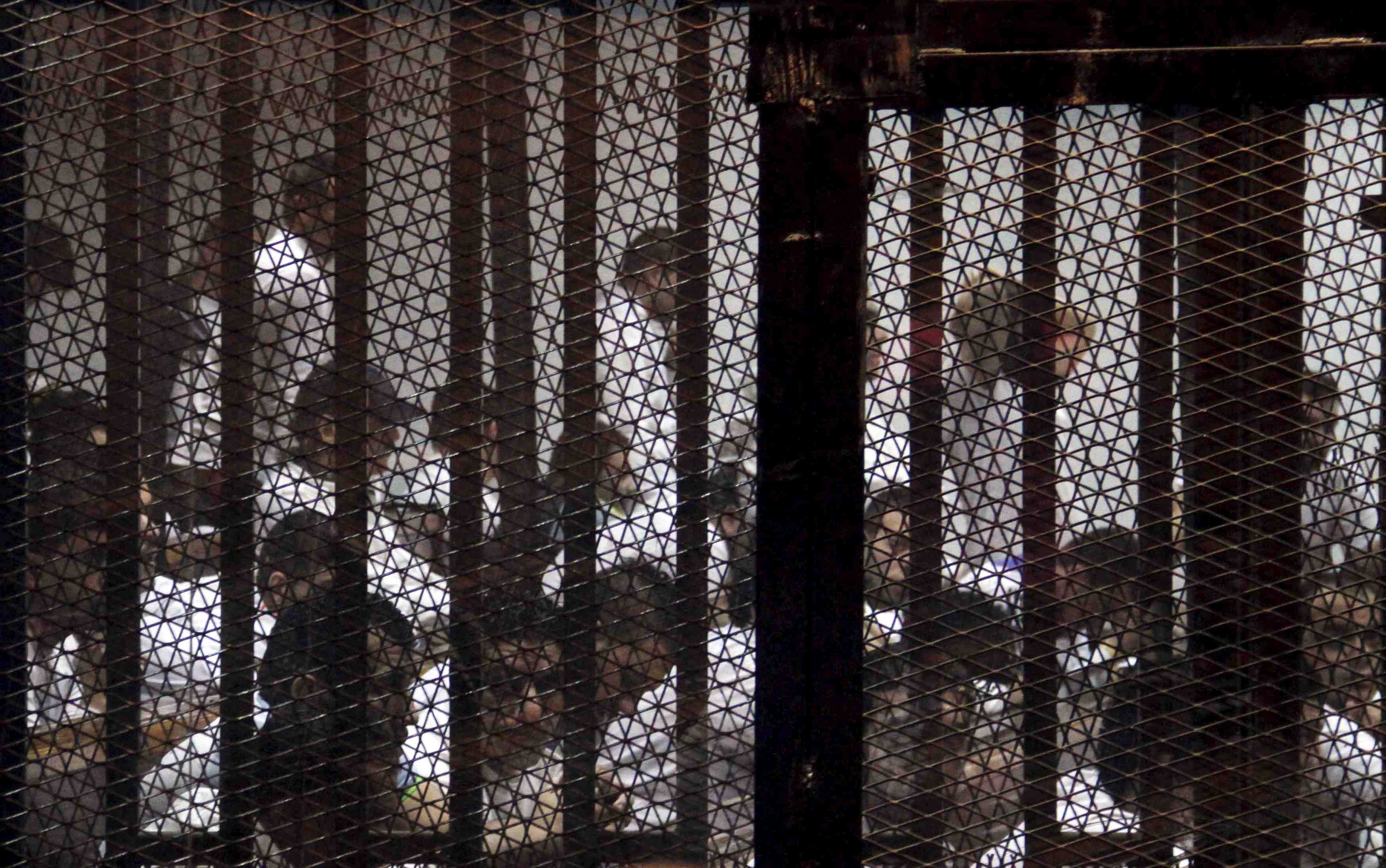 Condamnations a mort en vue en egypte dans le proces des violences dans le stade de port said en 2012