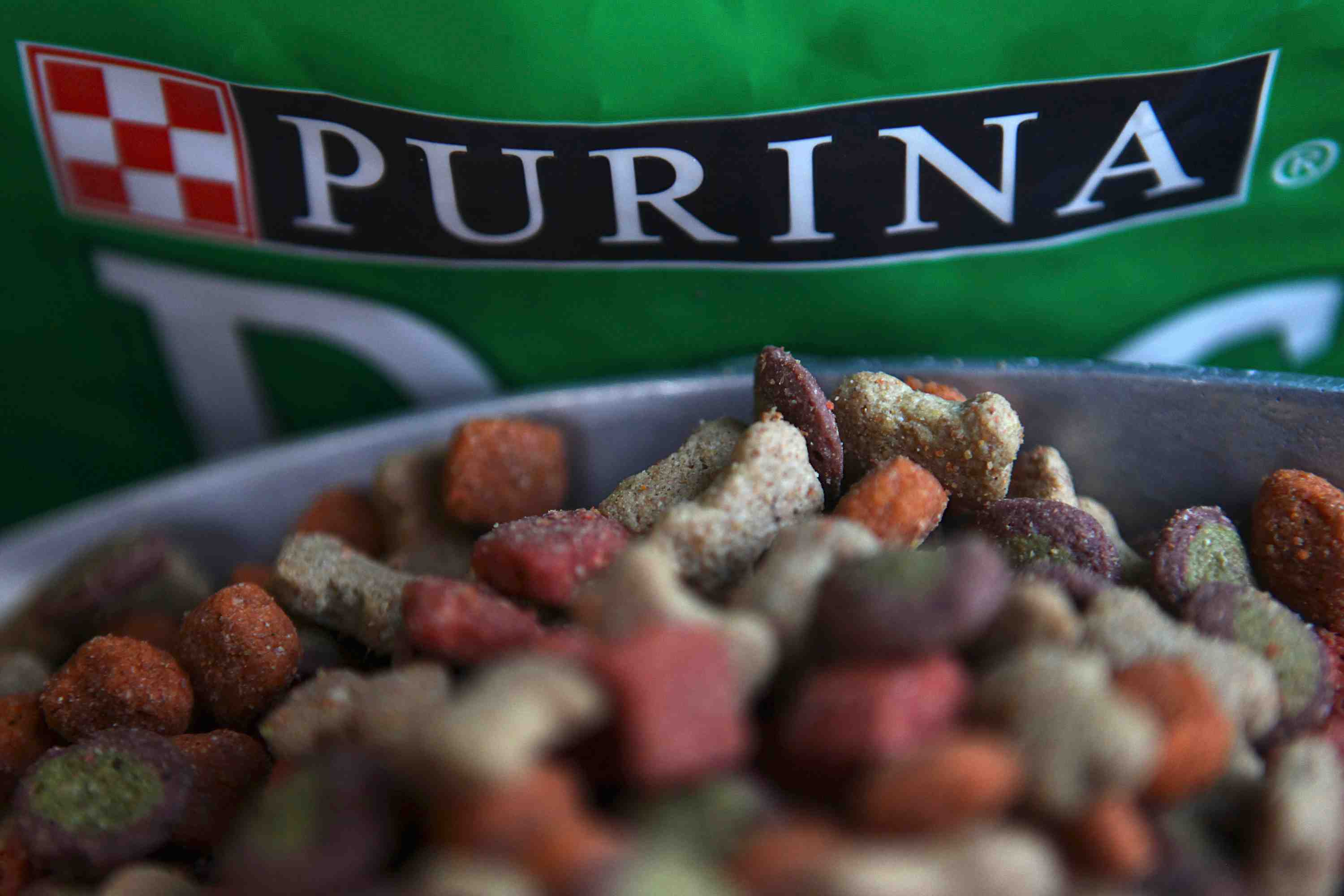 Purina (nestle) pourrait supprimer 200 emplois en france