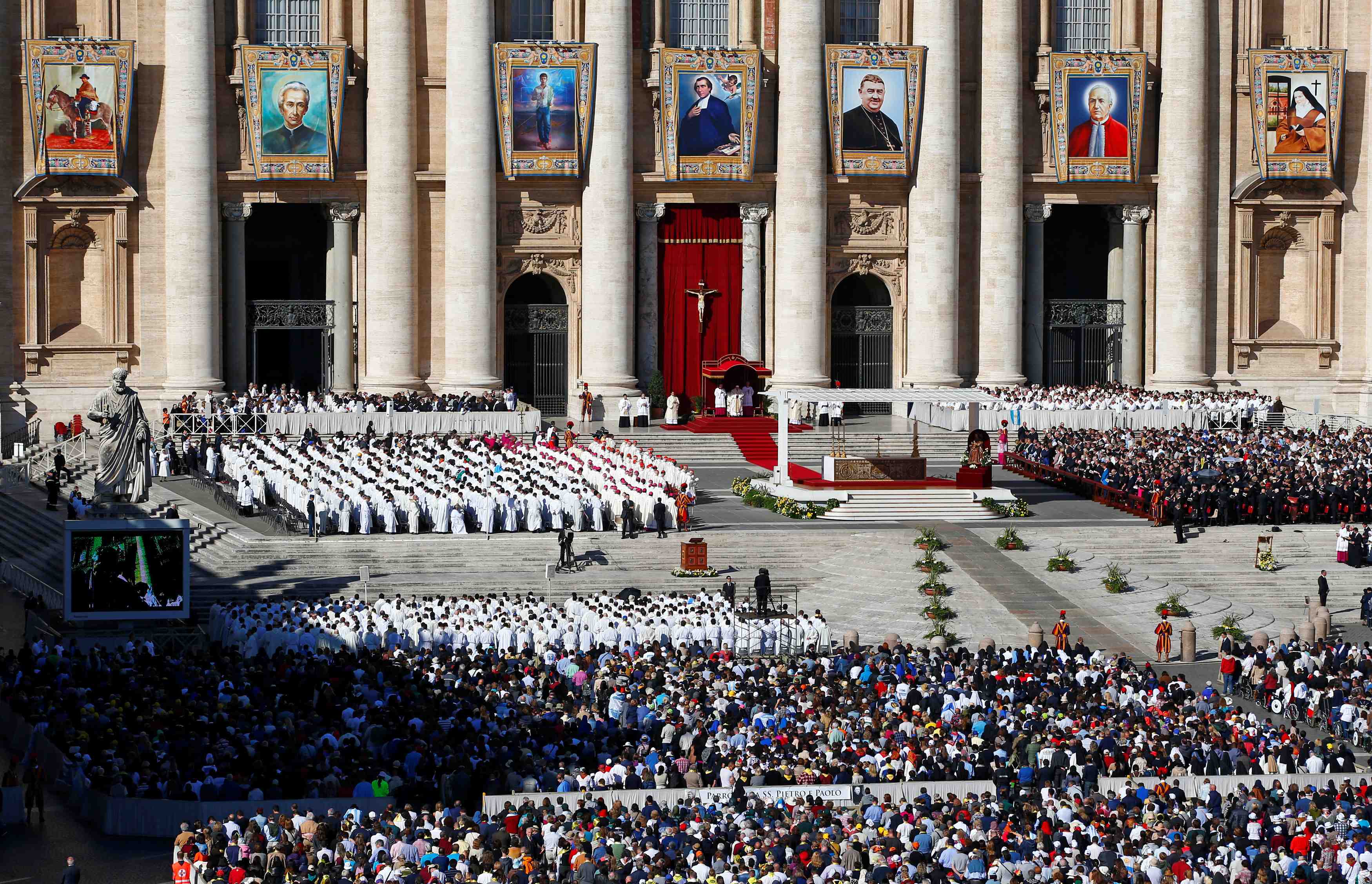 Canonisation de sept personnes dont deux francais