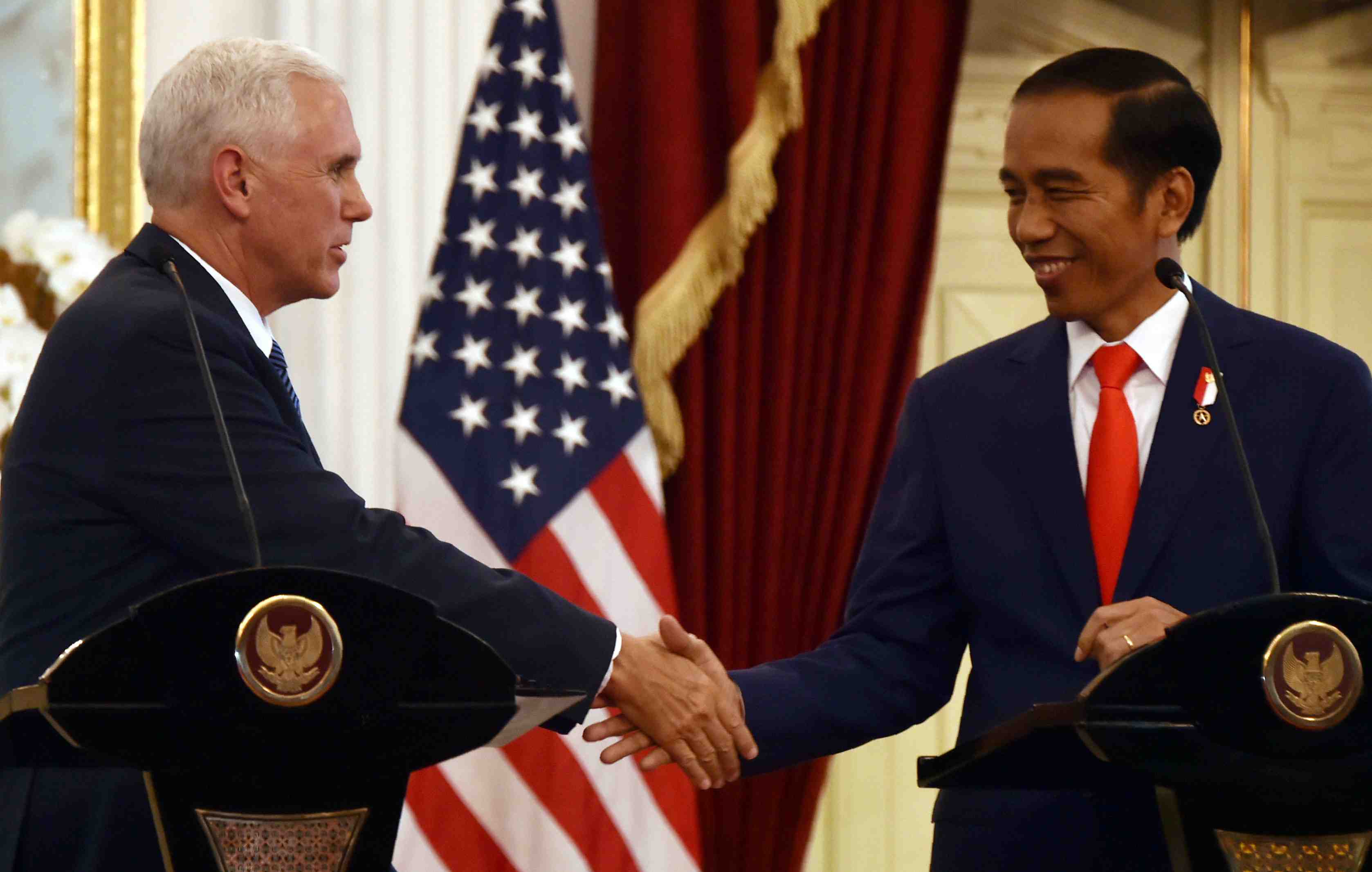 Pence prone un reequilibrage du commerce entre indonesie et usa