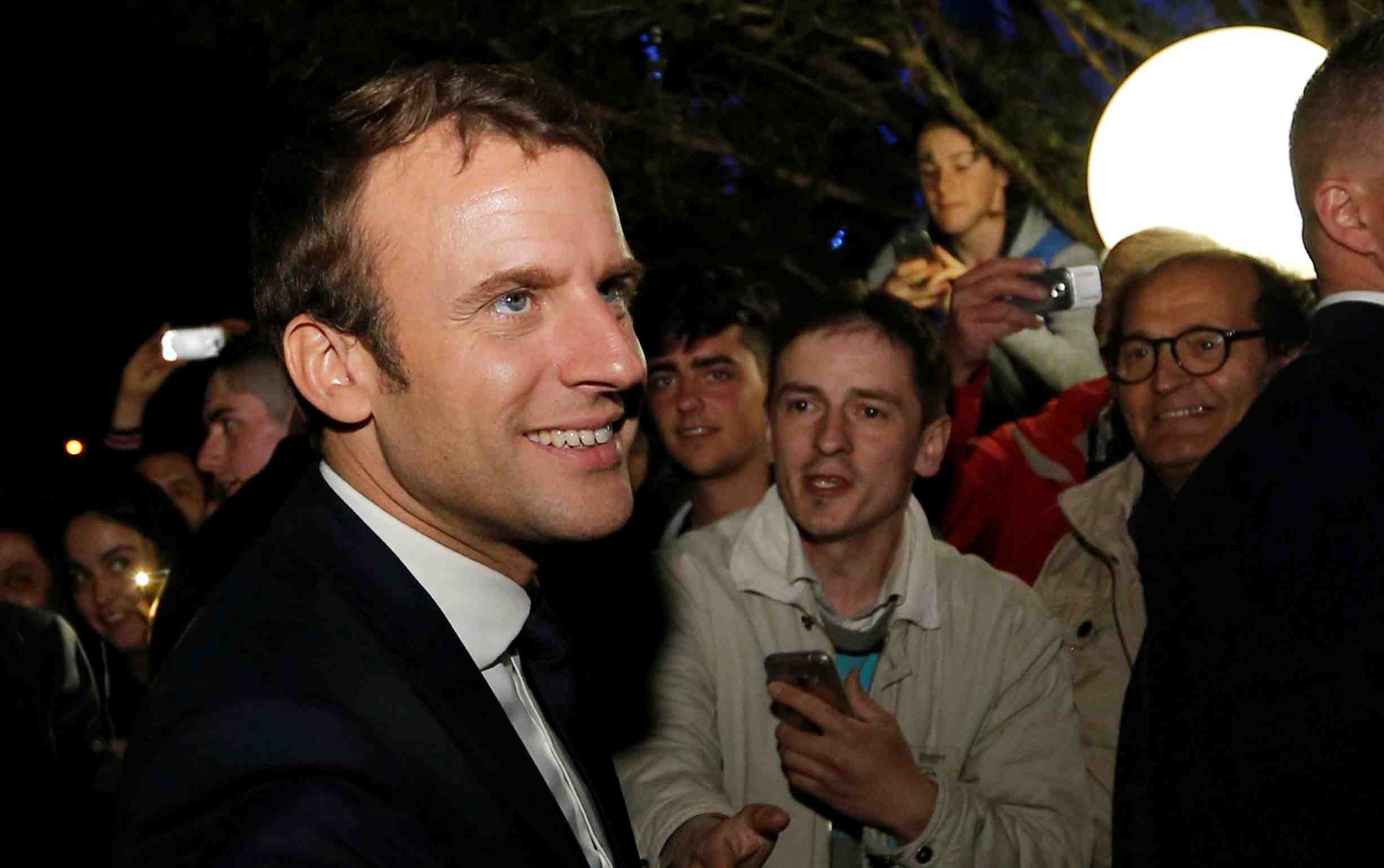 Macron prend acte de la fin du front republicain
