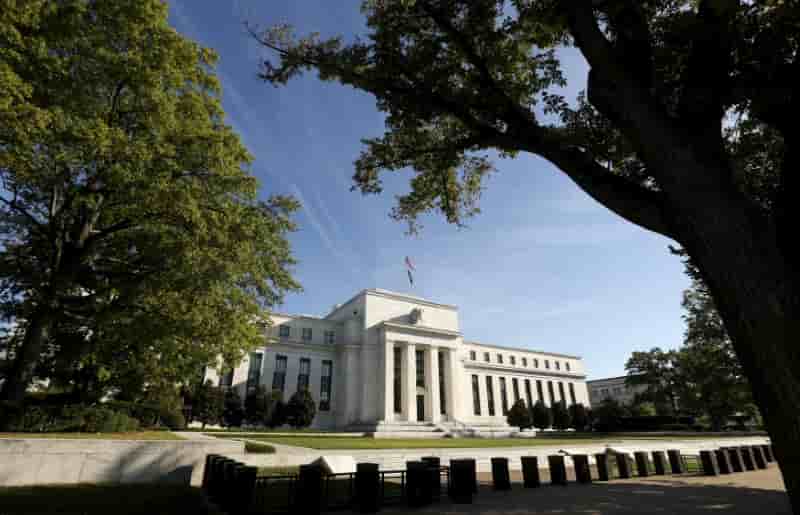 Usa: le marche de l'emploi reste tendu, inflation moderee, dit la fed