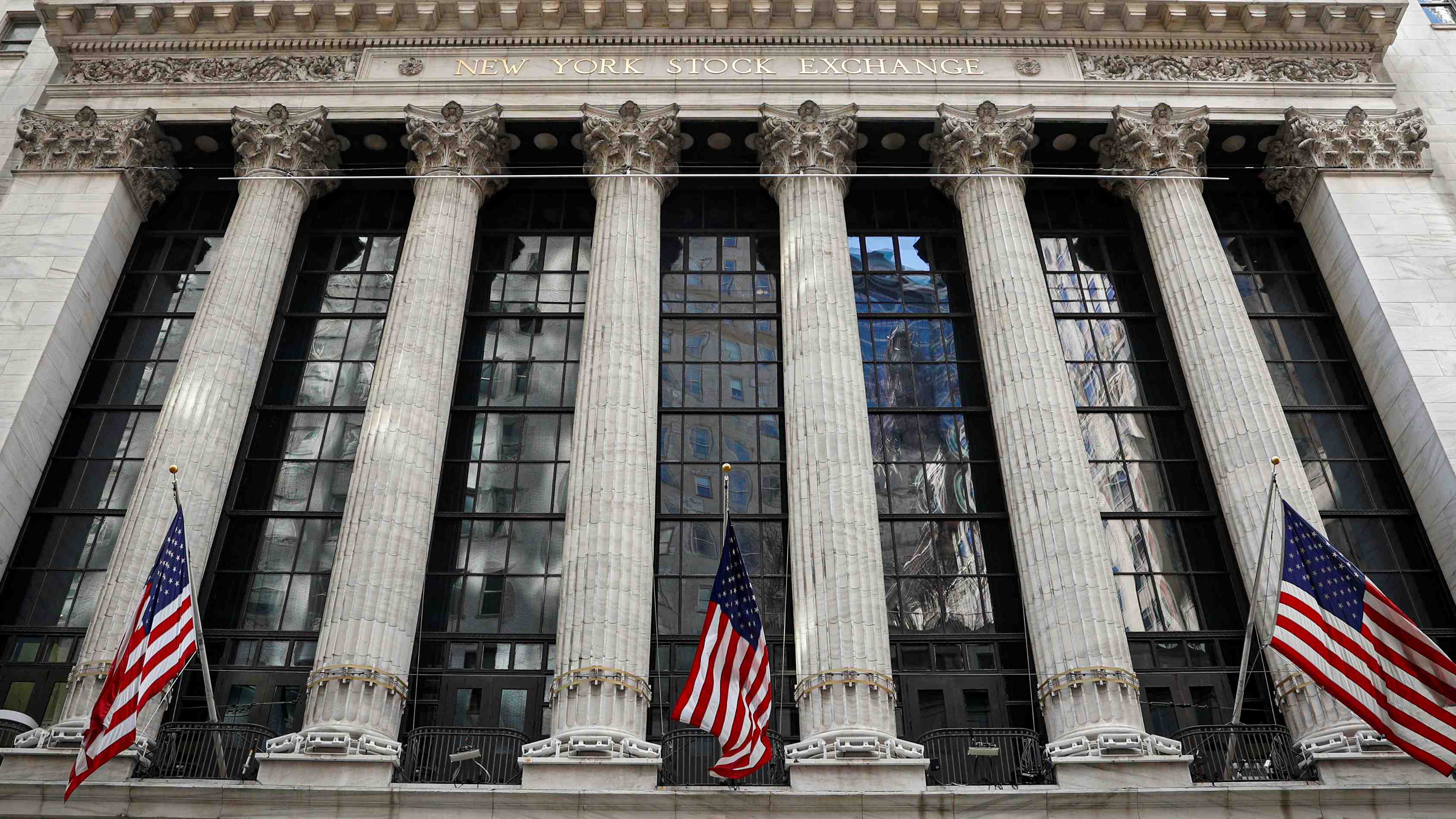 La bourse de new york ouvre en baisse
