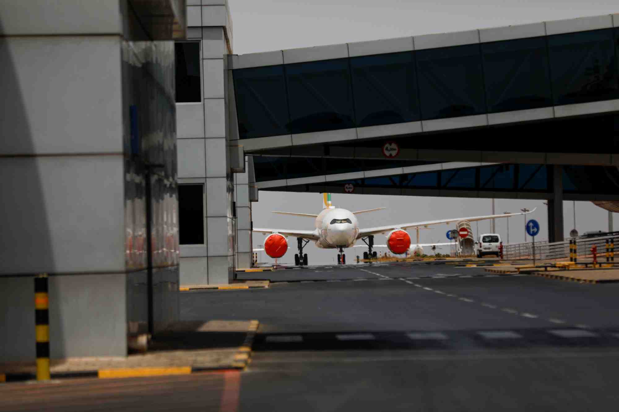 Aeroport international blaise diagne a thies, au senegal