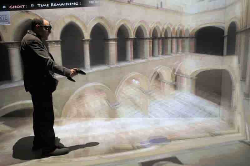Dassault systemes a ajuste a la hausse ses objectifs 2015