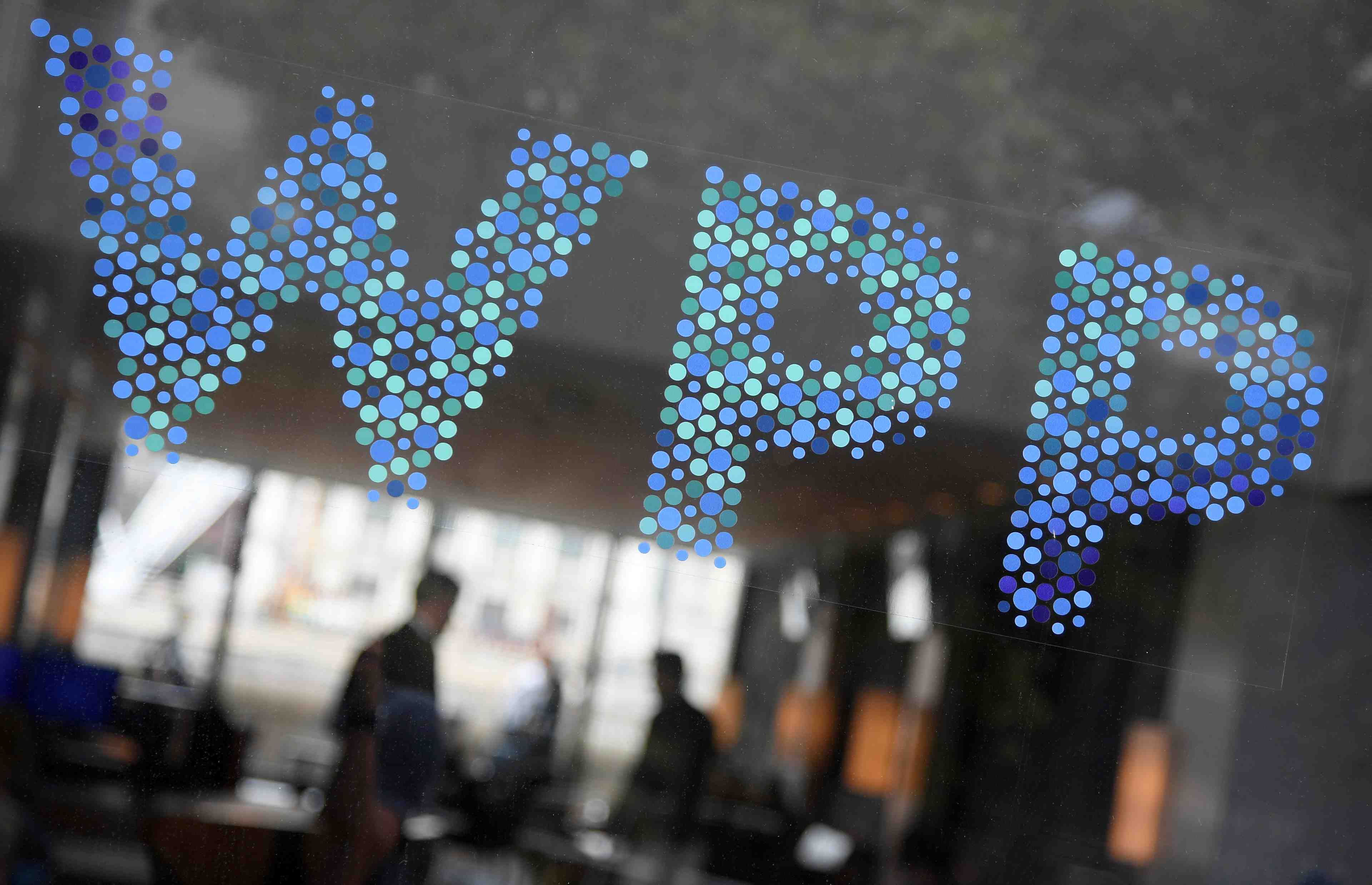 Coronavirus: wpp renonce au dividende, au rachat d'actions et a ses previsions