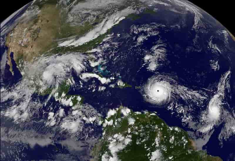 Quatre morts dans les iles vierges americaines apres le passage d'irma