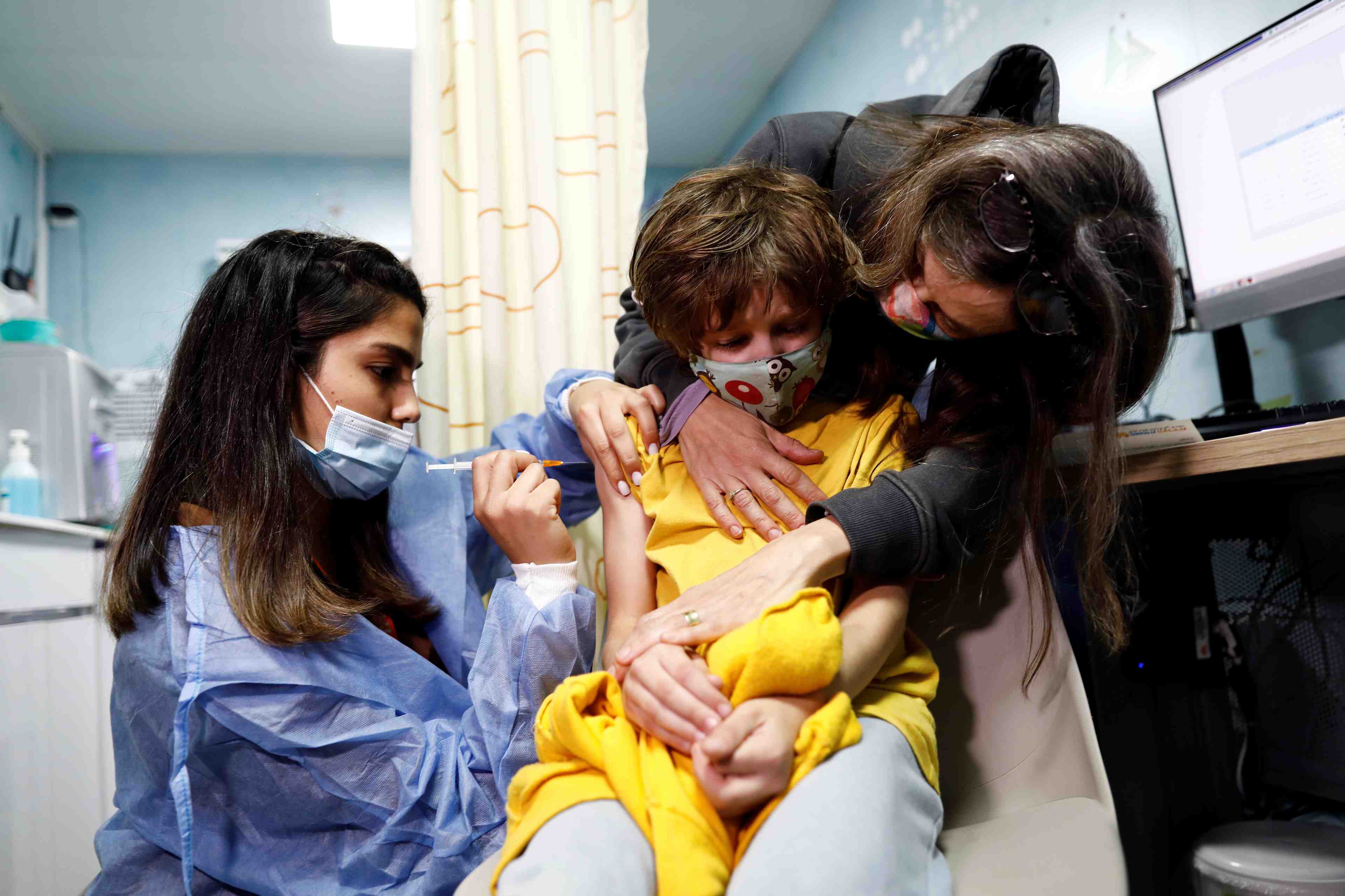 Coronavirus: israel vaccine les jeunes enfants face a la reprise de l'epidemie