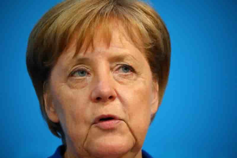 Allemagne: angela merkel salue le "bon compromis" trouve avec la csu