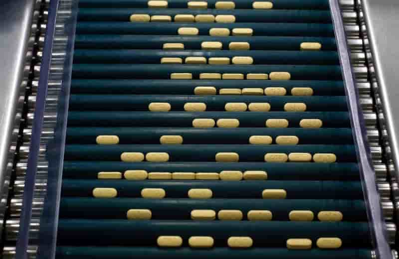 Pharmacie, pillules, médicaments, chimie, dépenses de santé, Edouard Philippe