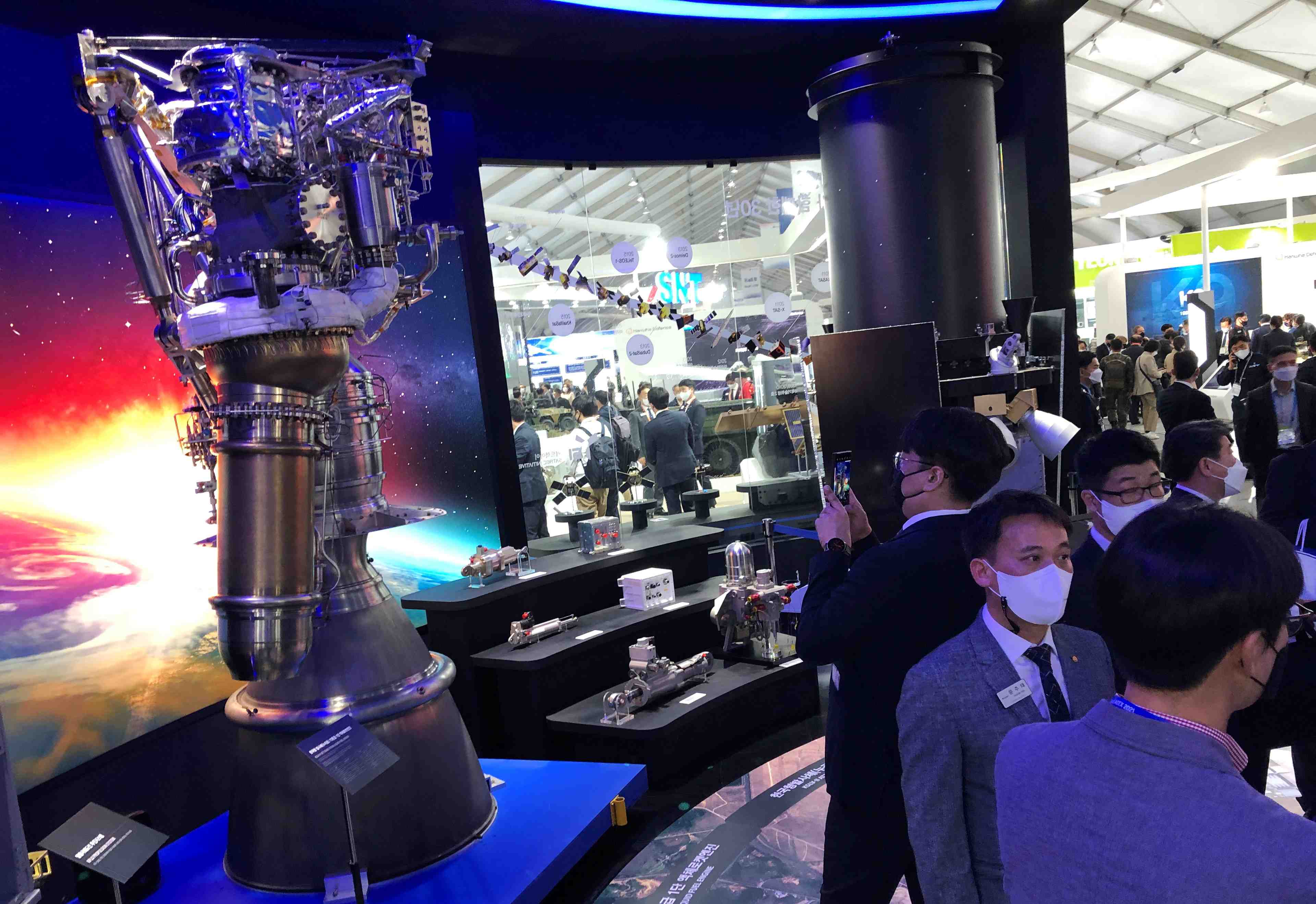 La coree du sud a lance sa premiere fusee de fabrication nationale