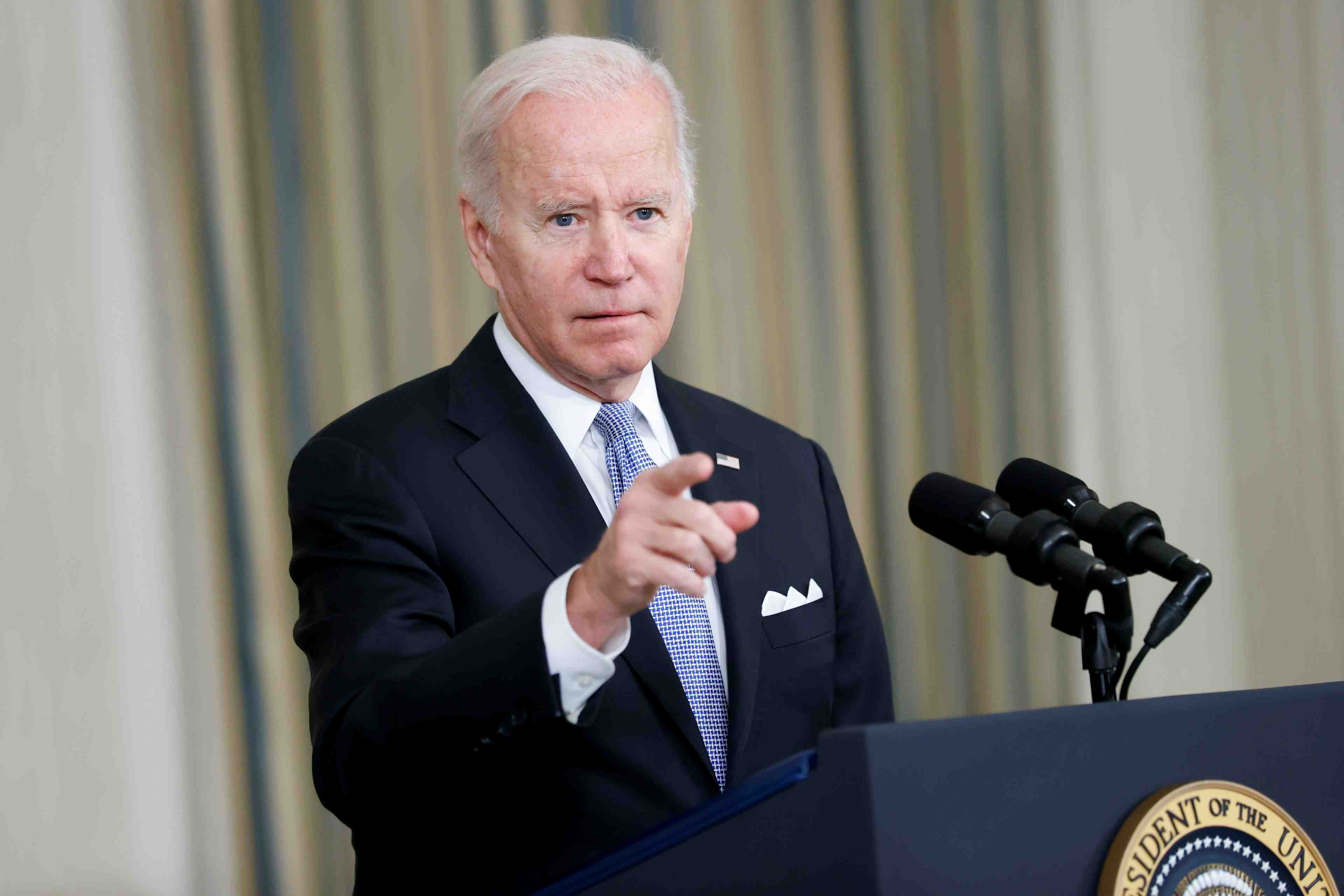 Biden dit que les etats-unis ont des moyens pour repondre a la decision de l'opep+