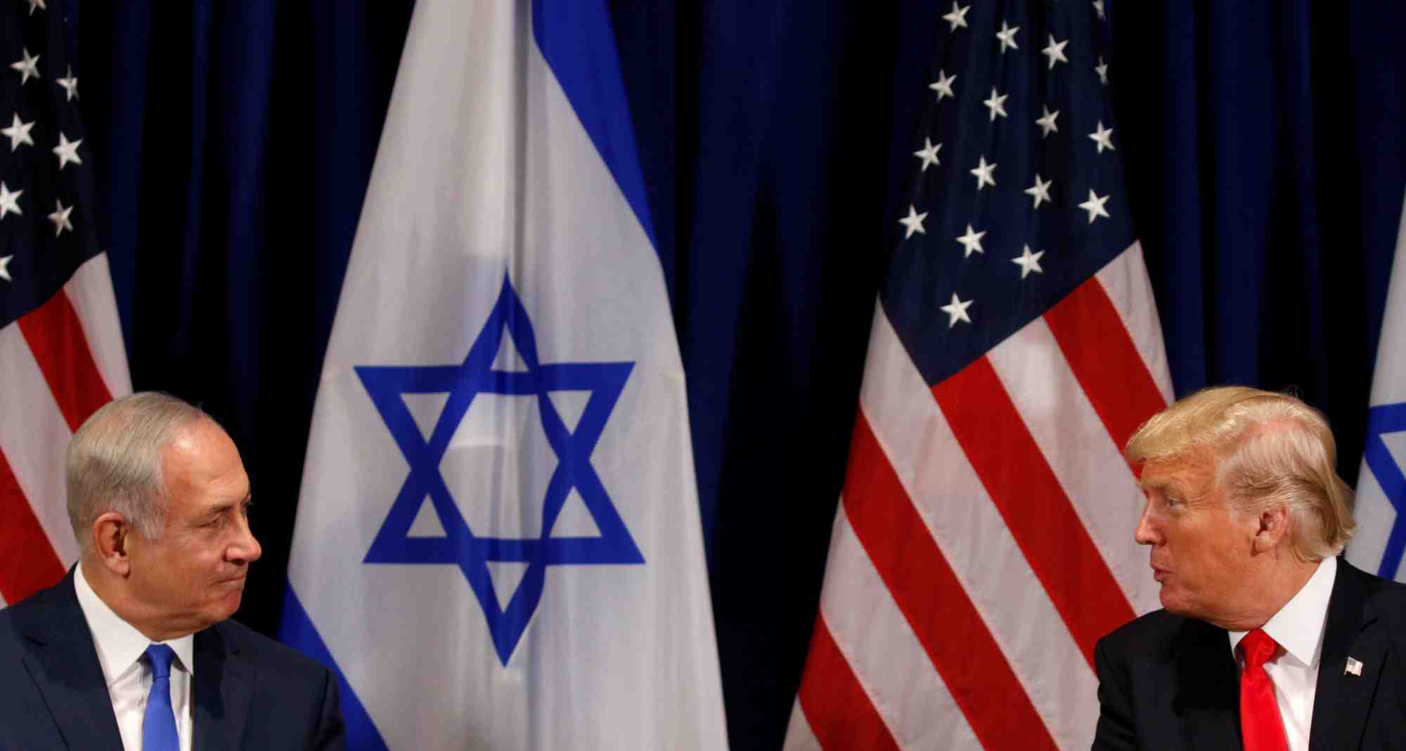 Donald trump, lors d'une rencontre avec benjamin netanyahu