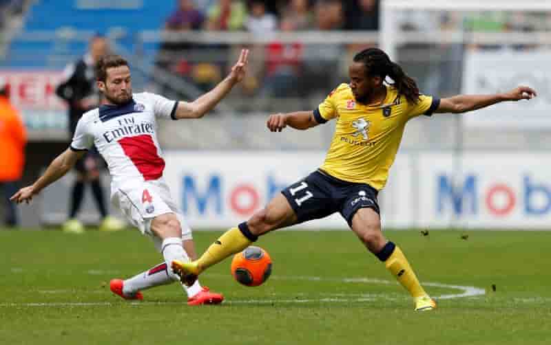 Ligue 1: le PSG fait match nul à Sochaux et doit encore attendre