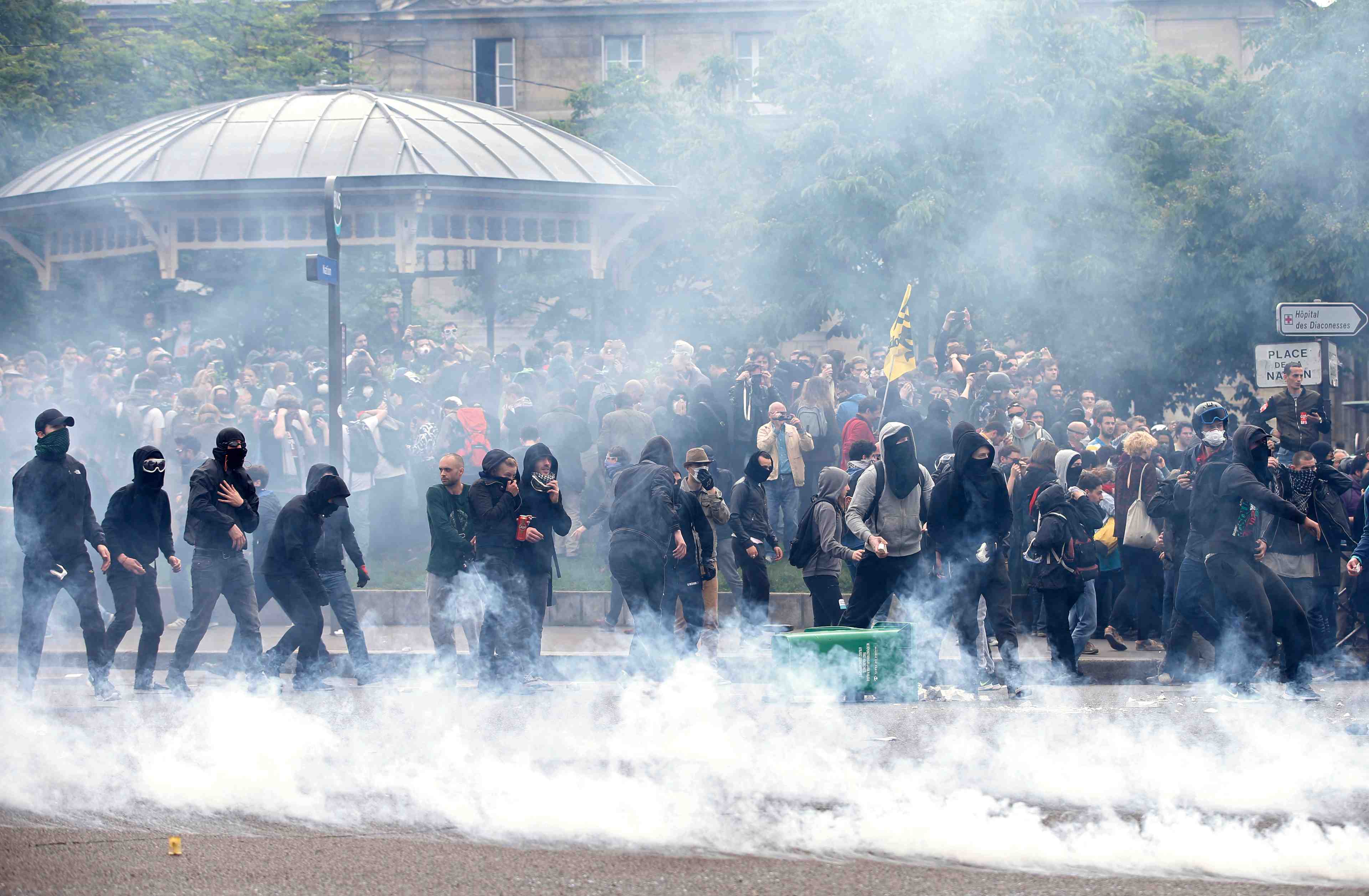 Le defenseur des droits se penche sur un incident a paris