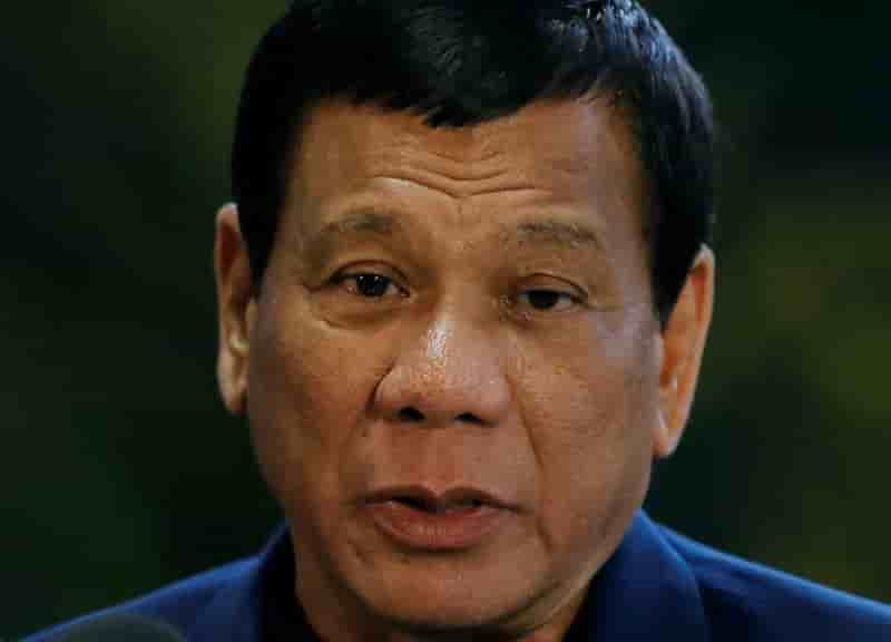 Duterte plaisante a nouveau sur le viol en pleine loi martiale