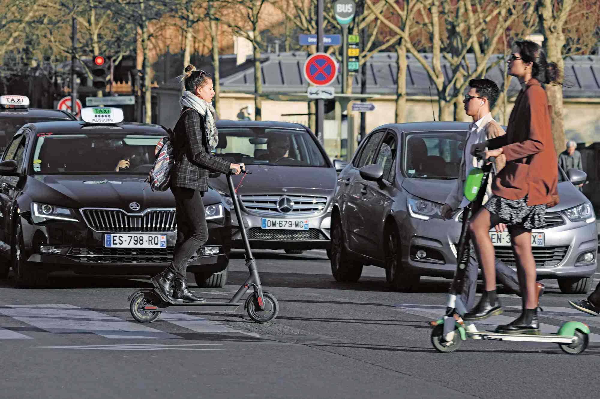 Le remplacement des trottinettes vandalisées et la récupération de celles abandonnées, pèsent sur la rentabilité des opérateurs.