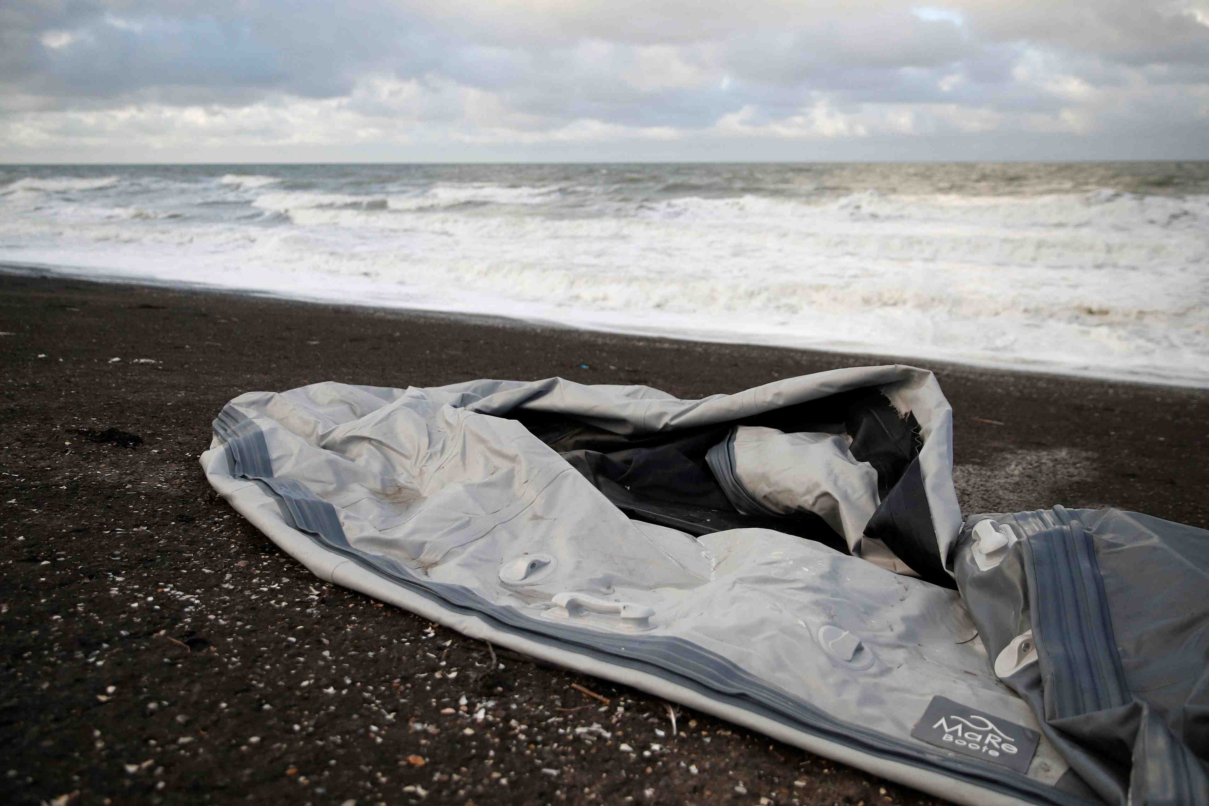 France: 26 des migrants naufrages dans la manche en novembre identifies