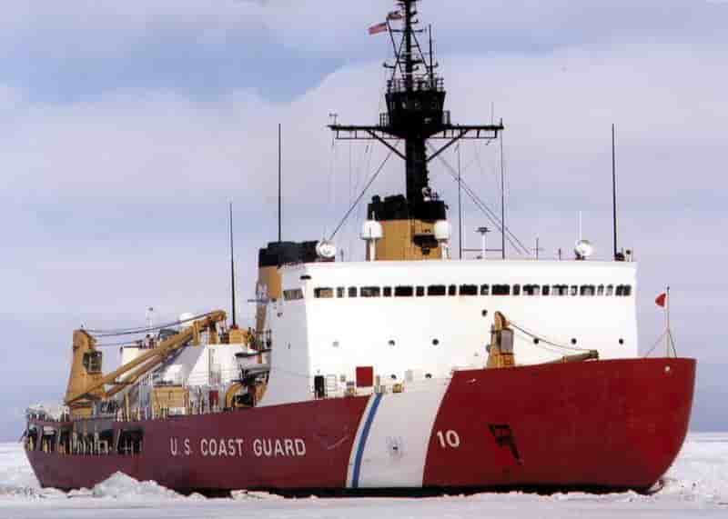Les USA envoient à leur tour un brise-glace en Antarctique