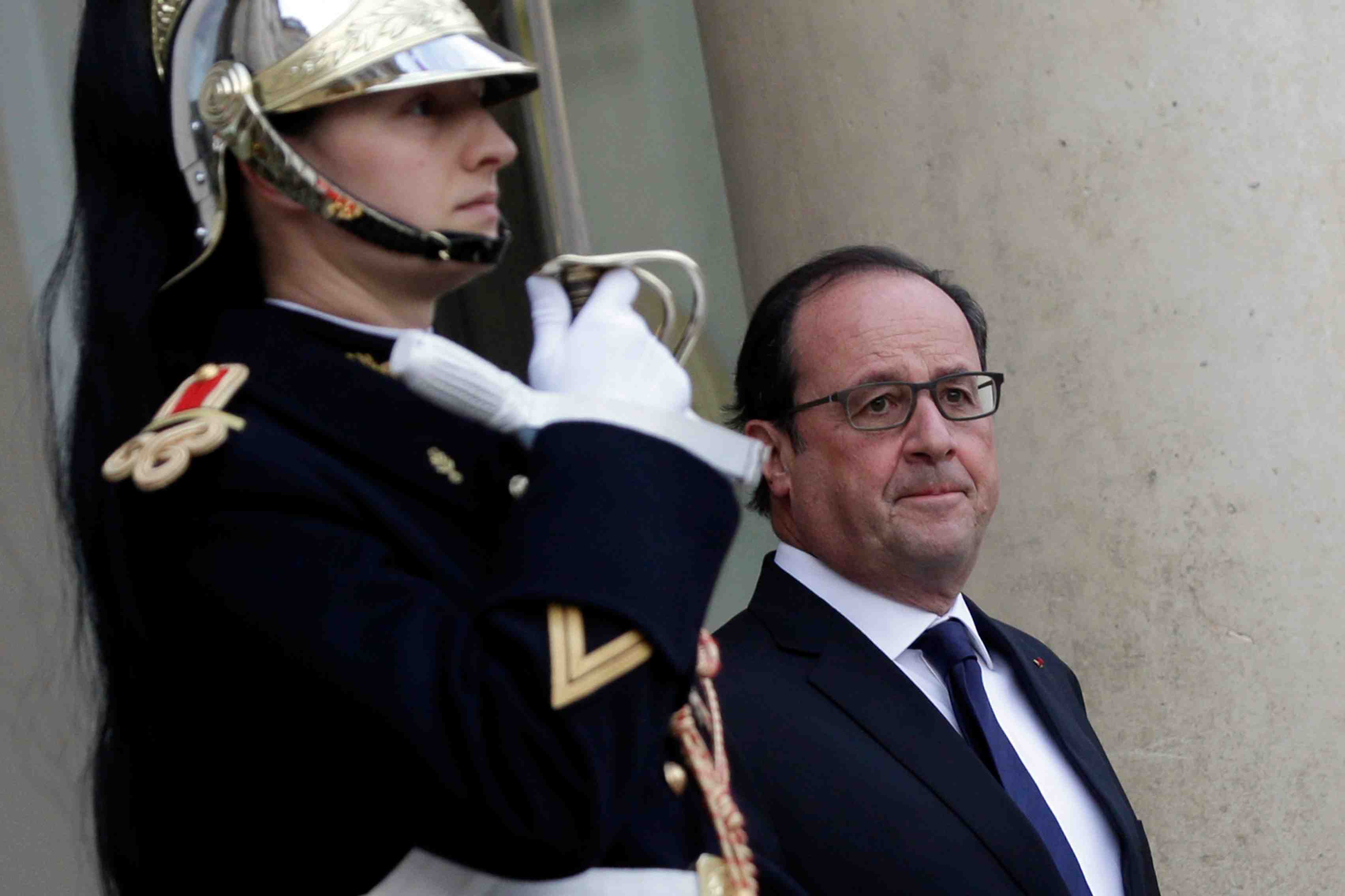 La france inflechit sa strategie diplomatique en syrie apres les attentats