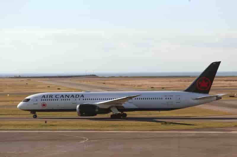 Coronavirus: air canada met au chomage plus de 5.100 salaries