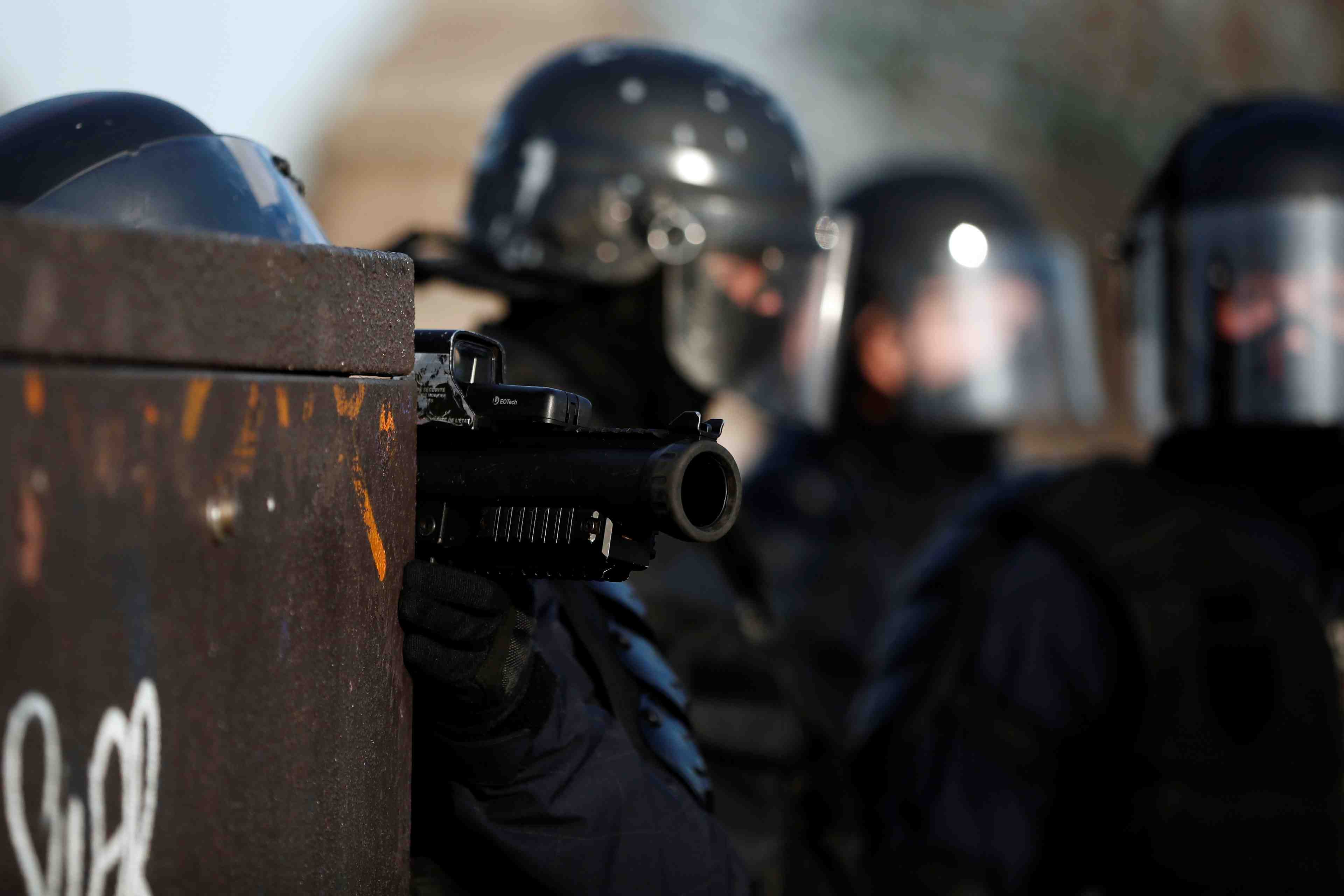 Un syndicat alerte contre les suicides de policiers