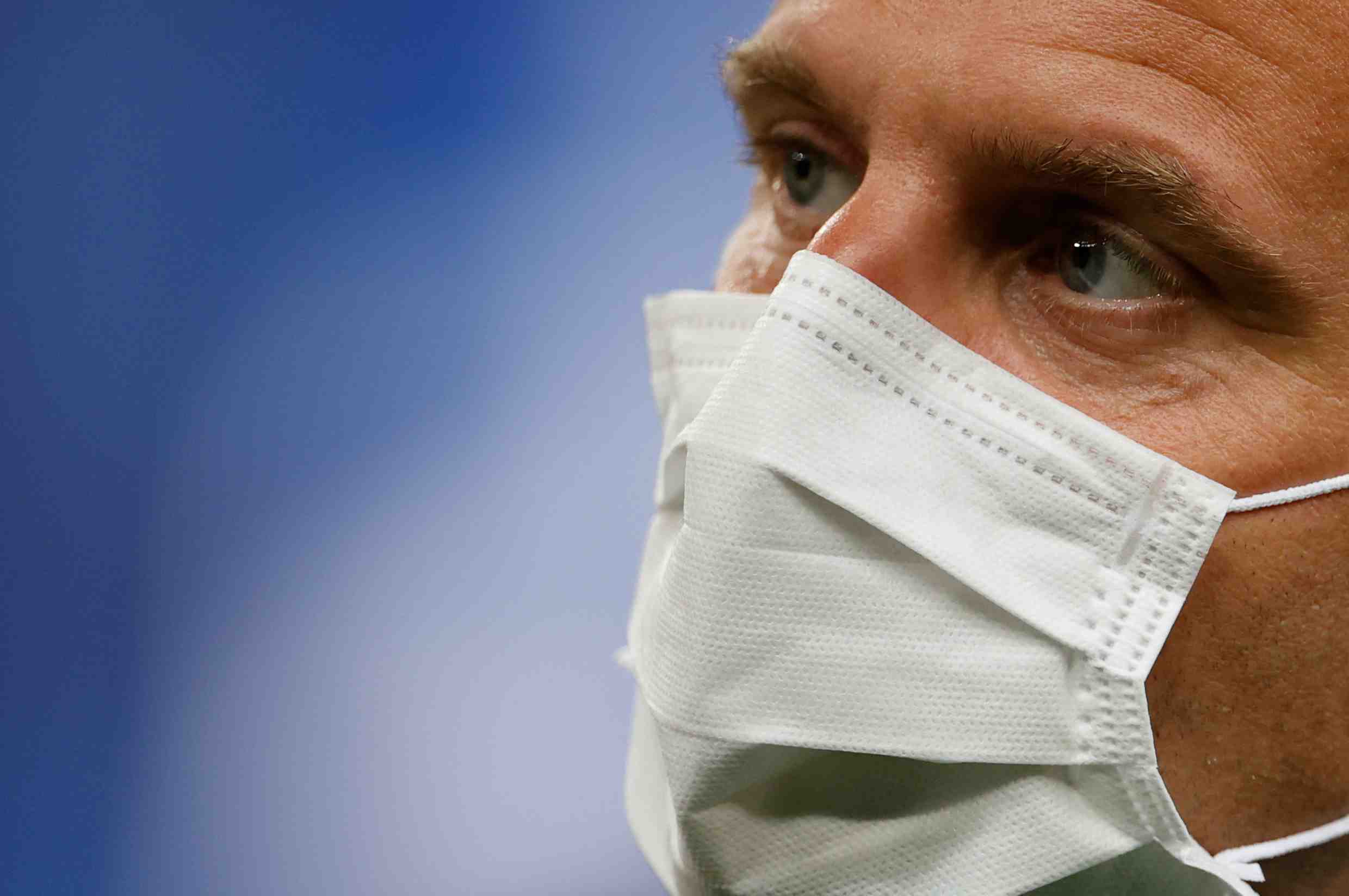 Macron se penche sur la situation des auxiliaires de vie a domicile