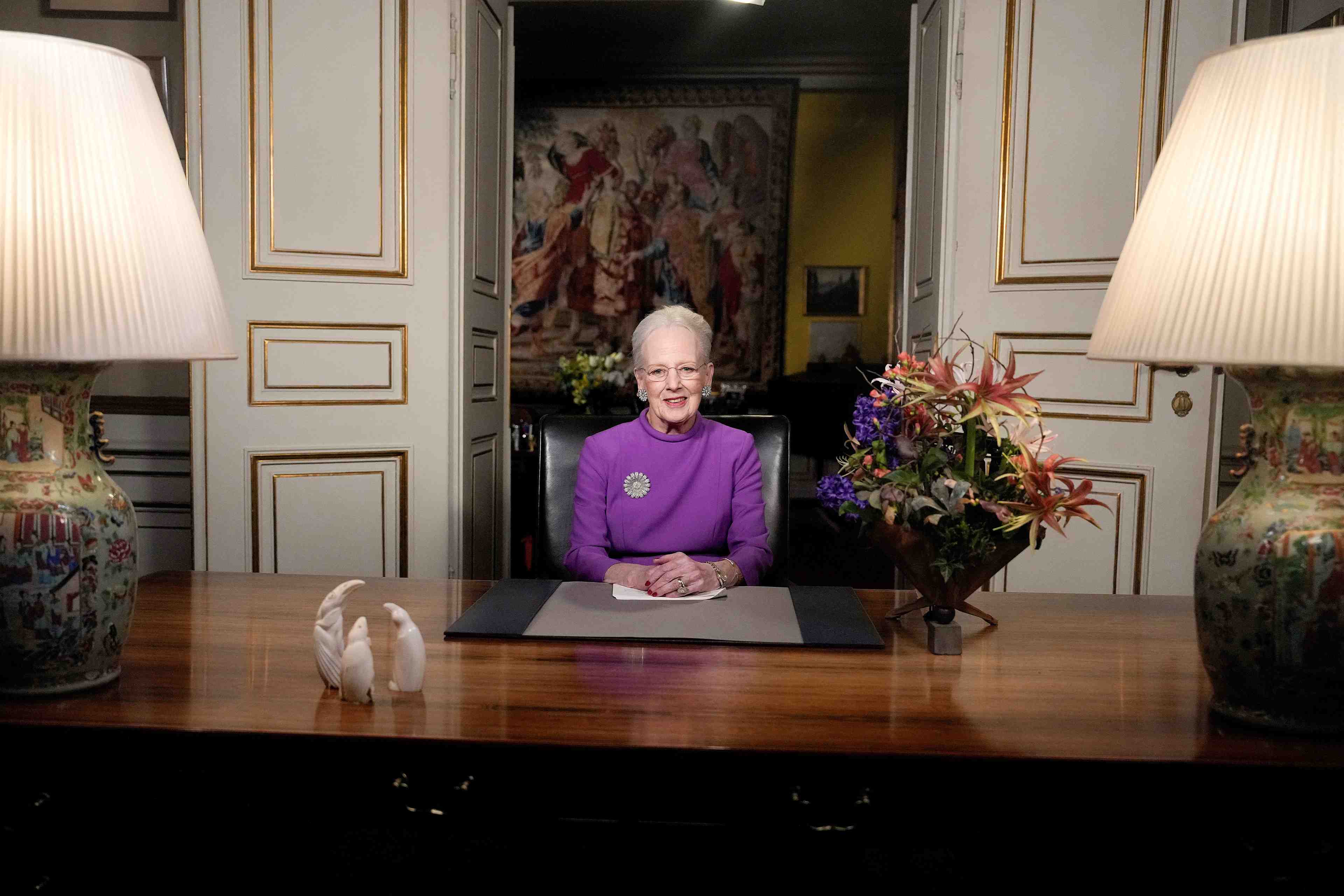 La reine margrethe ii du danemark prononce un discours du nouvel an et annonce son abdication