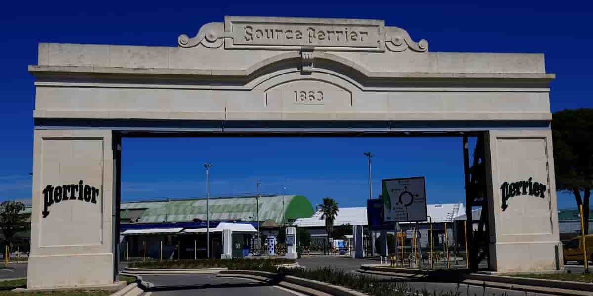 Le site de Vergèze, dans le Gard, où sont produites les bouteilles Perrier.