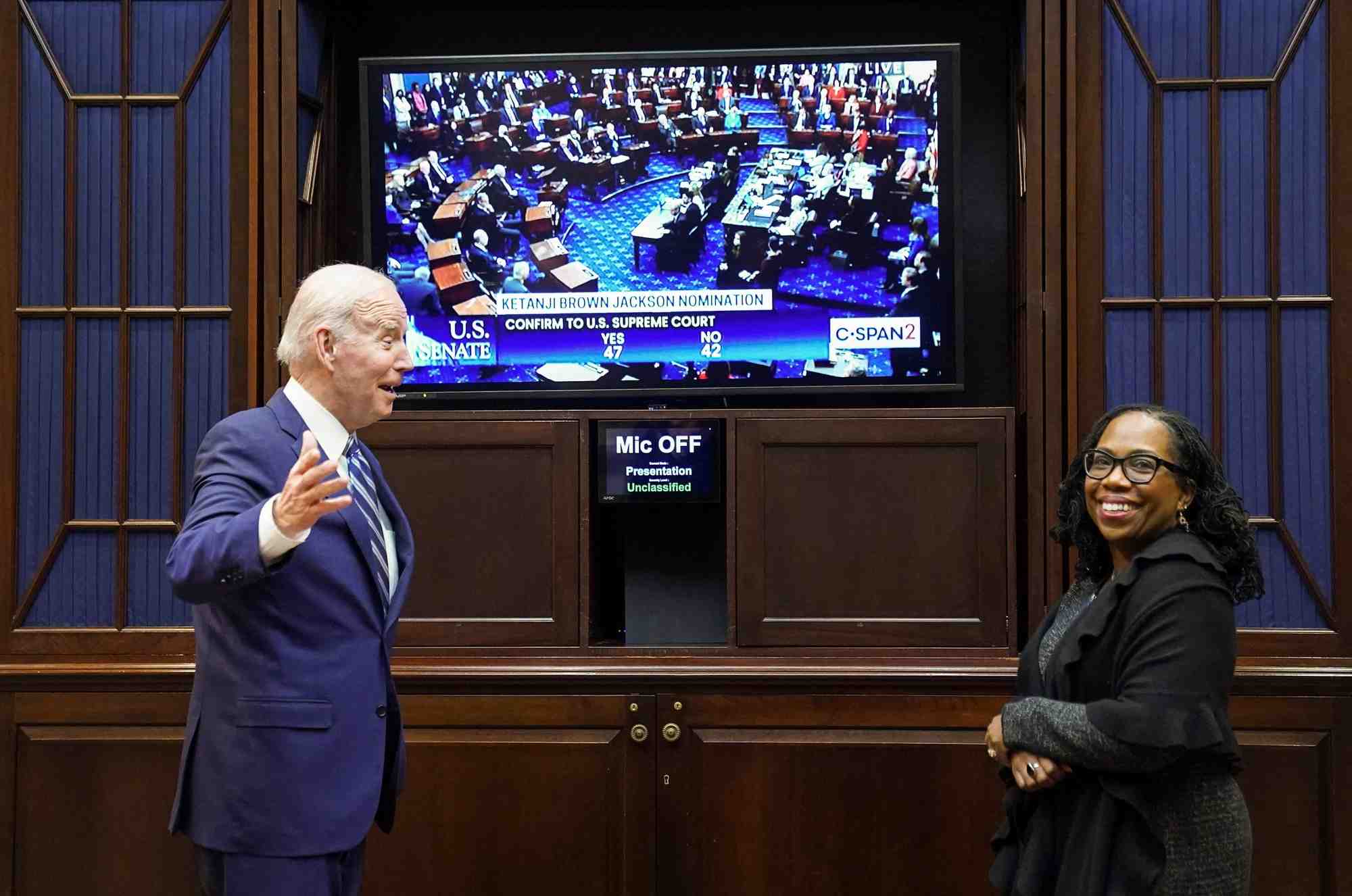 Usa: le senat confirme la nomination de ketanji jackson a la cour supreme