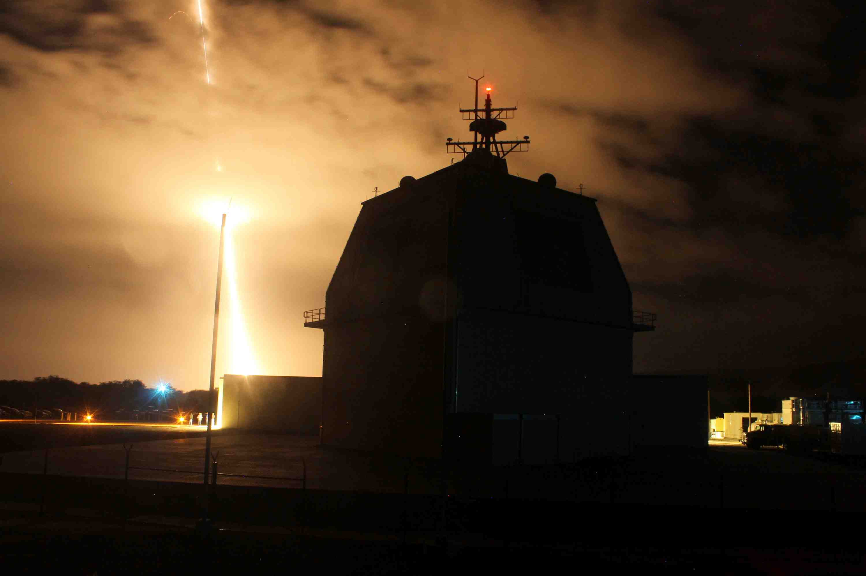 Le japon va acquerir de systemes antimissile aegis au sol