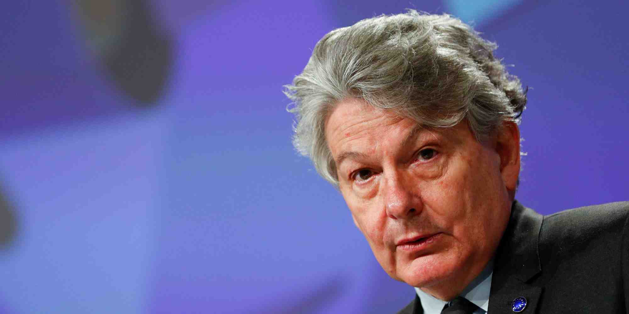 Les tensions transatlantiques "plus vastes" que la question des sous-marins, declare breton
